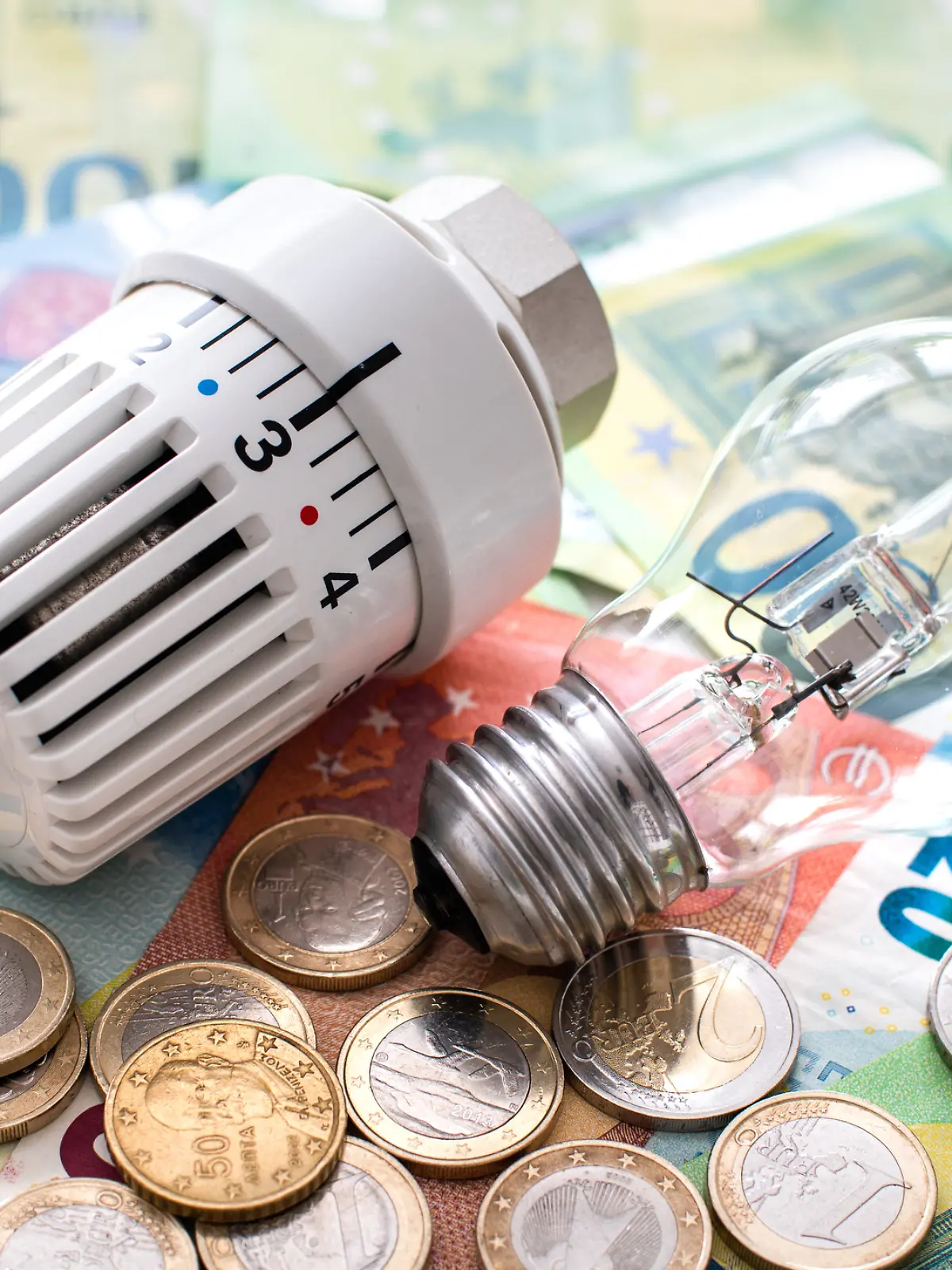 Bild zu: "Mehr zum Thema Sparen"