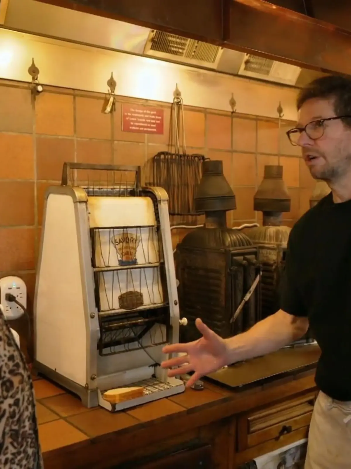 Bild zu: "Eins der ältesten Burger-Restaurants der Welt"