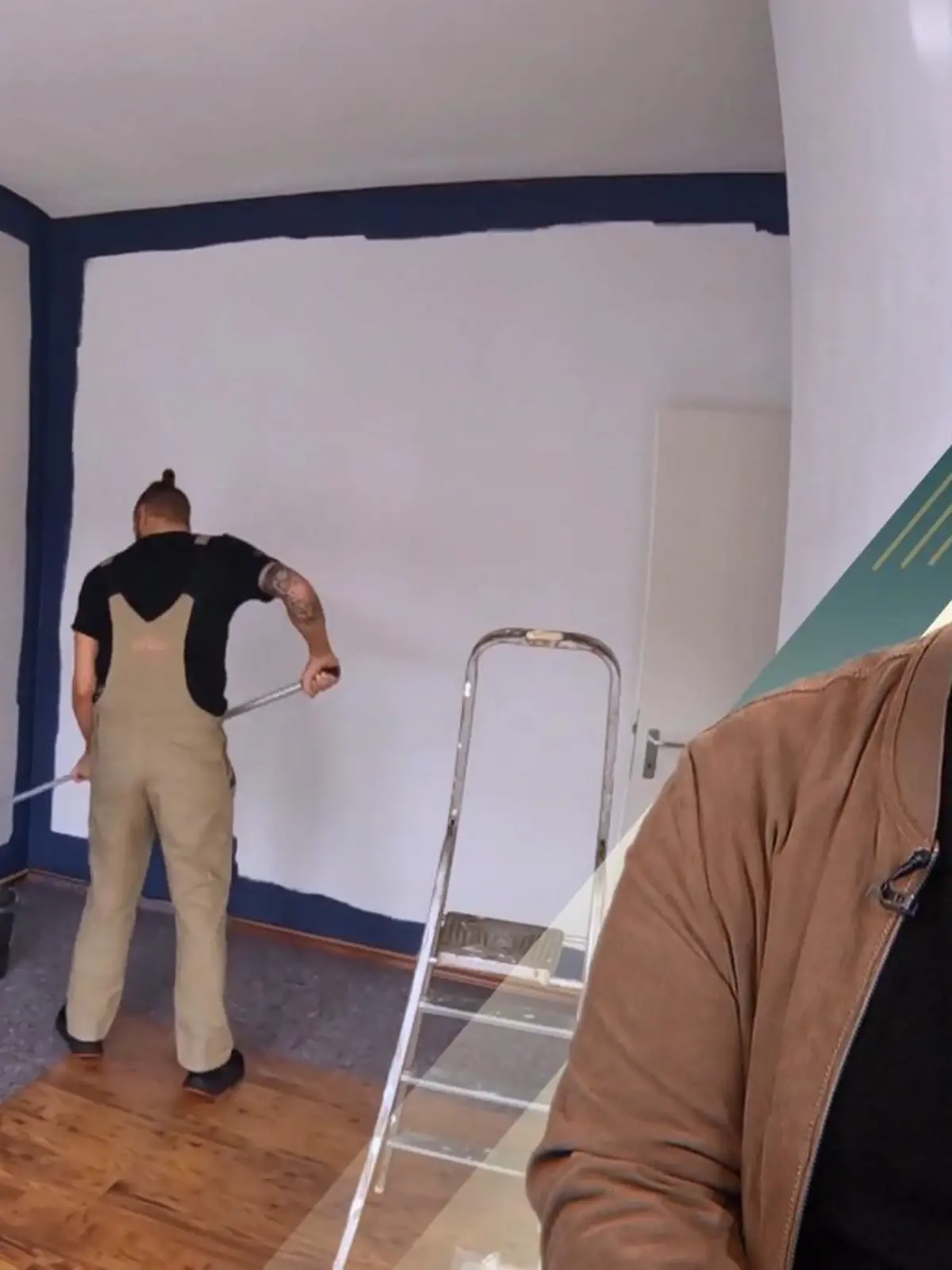 Bild zu: "Die Wand wird blau"