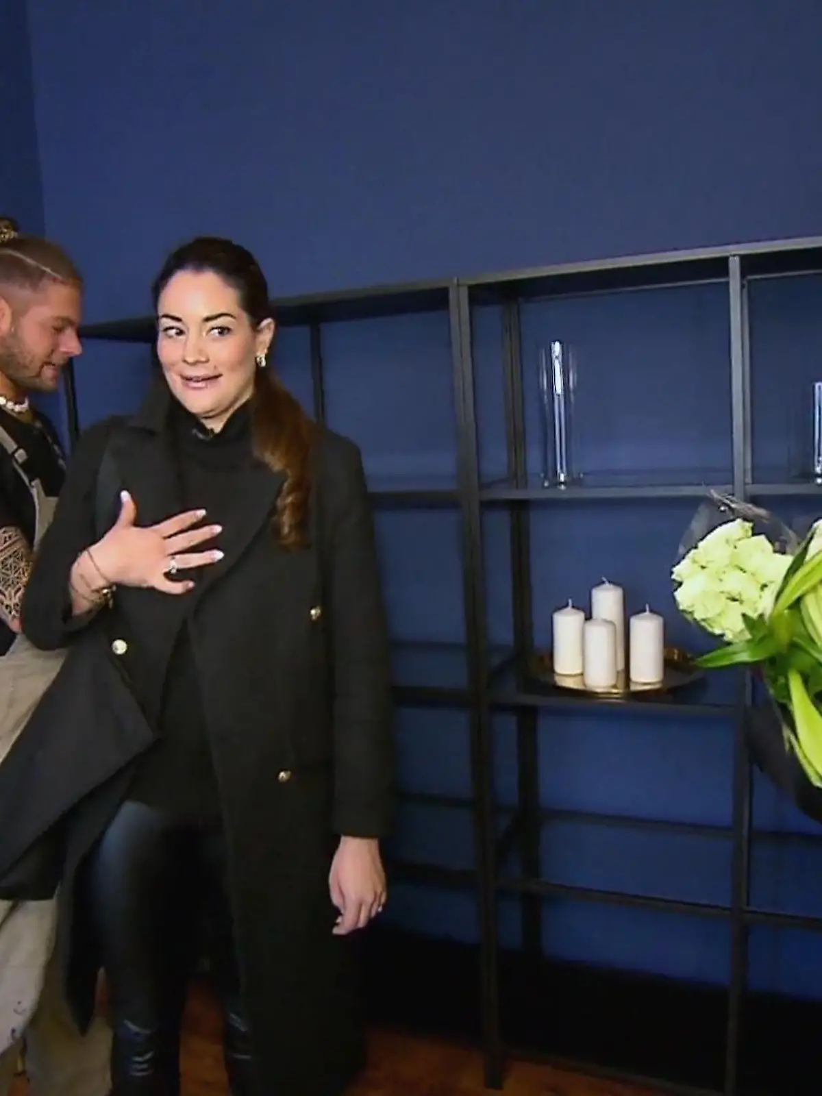 Bild zu: "Viviens Esszimmer ist jetzt blau"