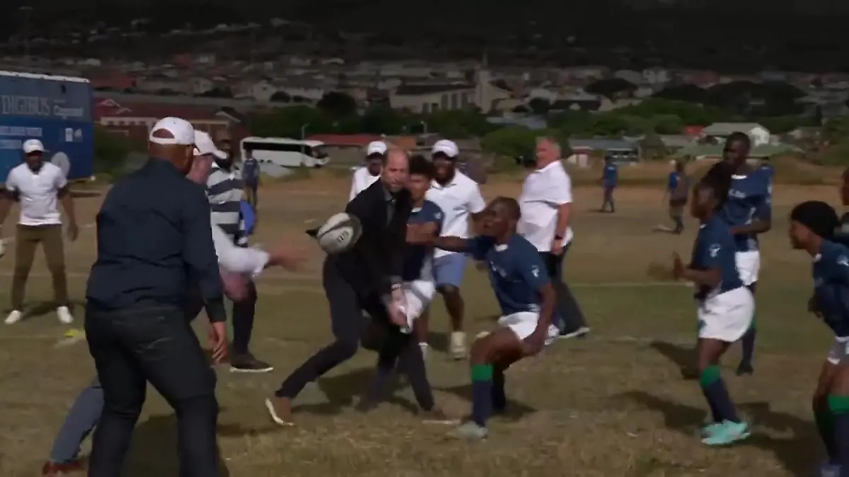 Prinz William spielt Rugby in Südafrika So macht Arbeiten Spaß!