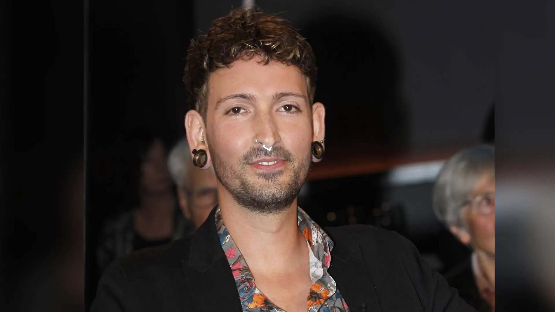 Fabian Kahl bei der Aufzeichnung der „NDR Talk Show” im NDR Fernsehstudio Lokstedt. Hamburg, 27.10.2023.