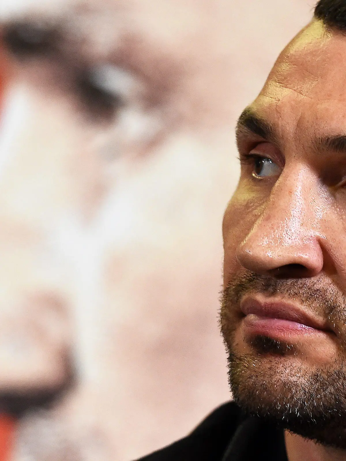ARCHIV - Der ukrainische Schwergewichtsboxer Wladimir Klitschko nimmt am 12.09.2016 an einer Pressekonferenz im Vorfeld des Kampfes gegen den Briten Fury in London (Großbritannien) teil. (zu dpa «Klitschko beendet seine Box-Karriere - Kein Rückkampf gegen Joshua» am 02.08.2017) Foto: Andy Rain/EPA/dpa +++(c) dpa - Bildfunk+++