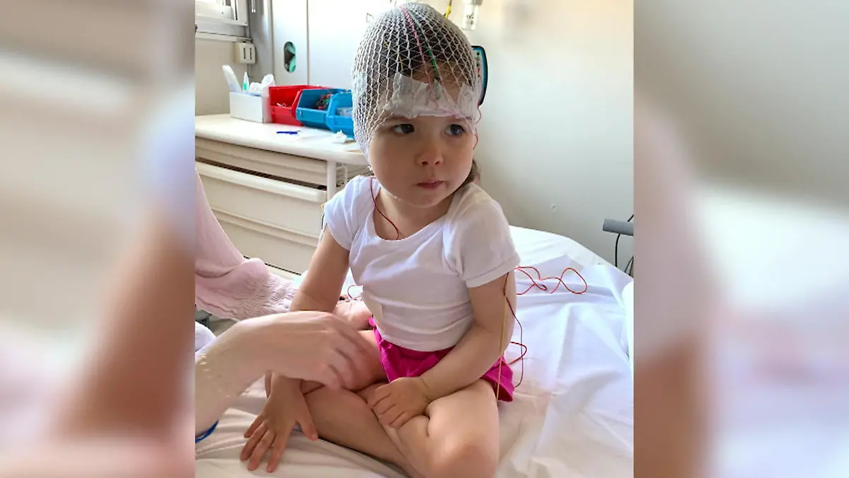 Chiara (7) hat einen seltenen Gendefekt! Kaum Forschung in Deutschland