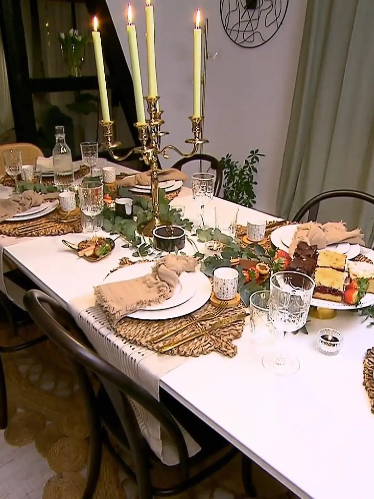 Bild zu: "Was sagt die Konkurrenz zu dem Ergebnis?"