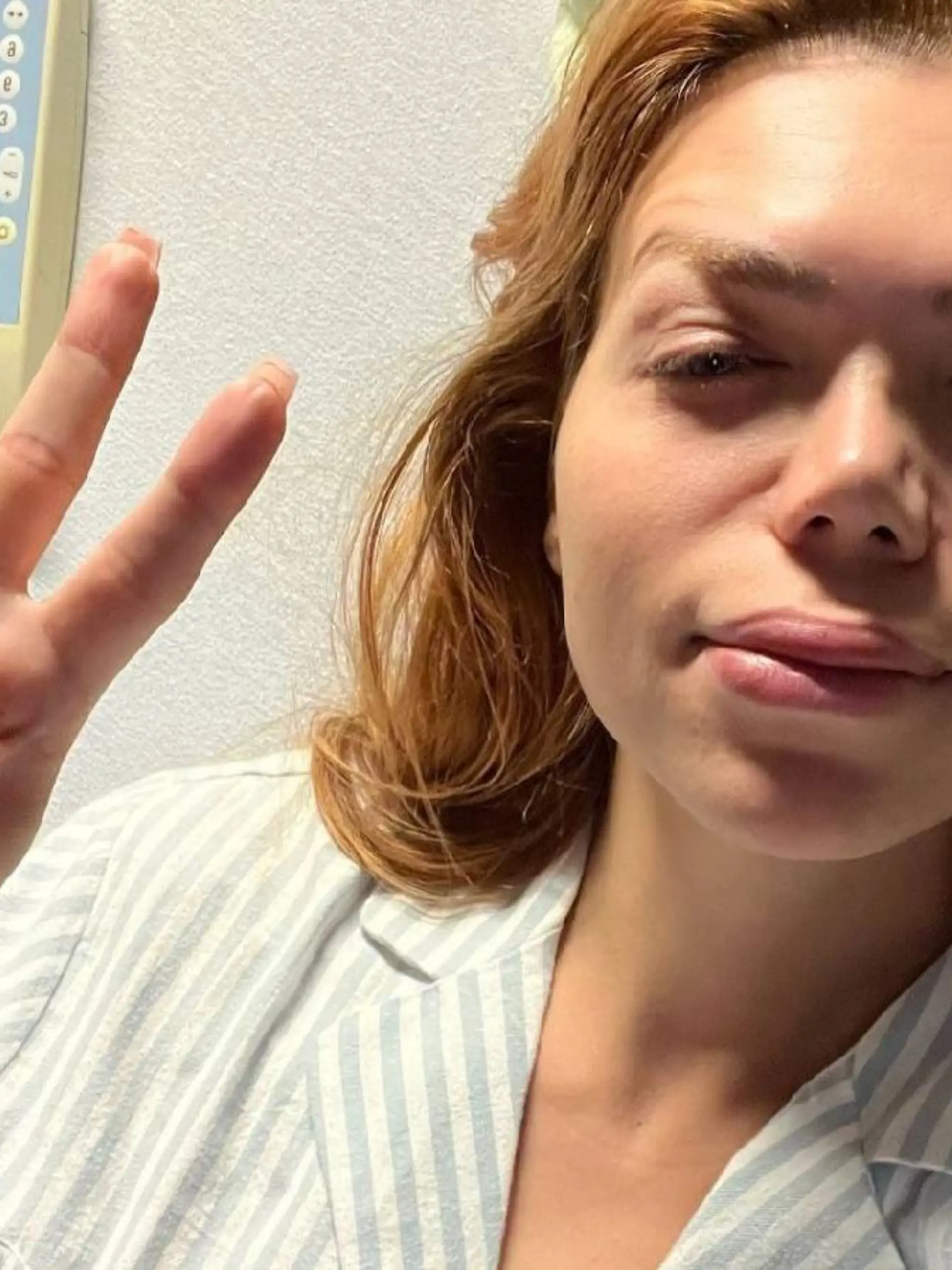 Netz-Star Nicolette mit Schlaganfall in Klinik. 
