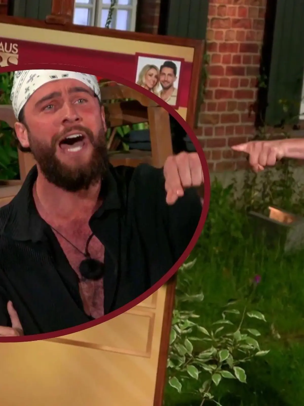 Bild zu: "Sommerhaus-Poet Stefan disst Umut und Emma ohne Schimpfworte"