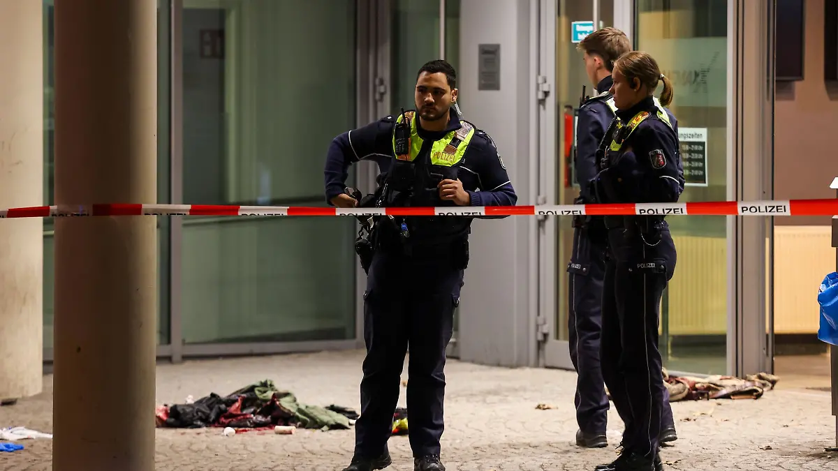 Der mutmaßliche Brandstifter von Krefeld hatte 27 Identitäten. (Archivbild)