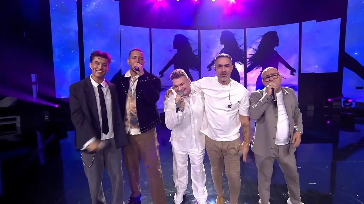 Bushido singt gemeinsam mit den DSDS-Finalisten Beim DSDS-Finale 2024