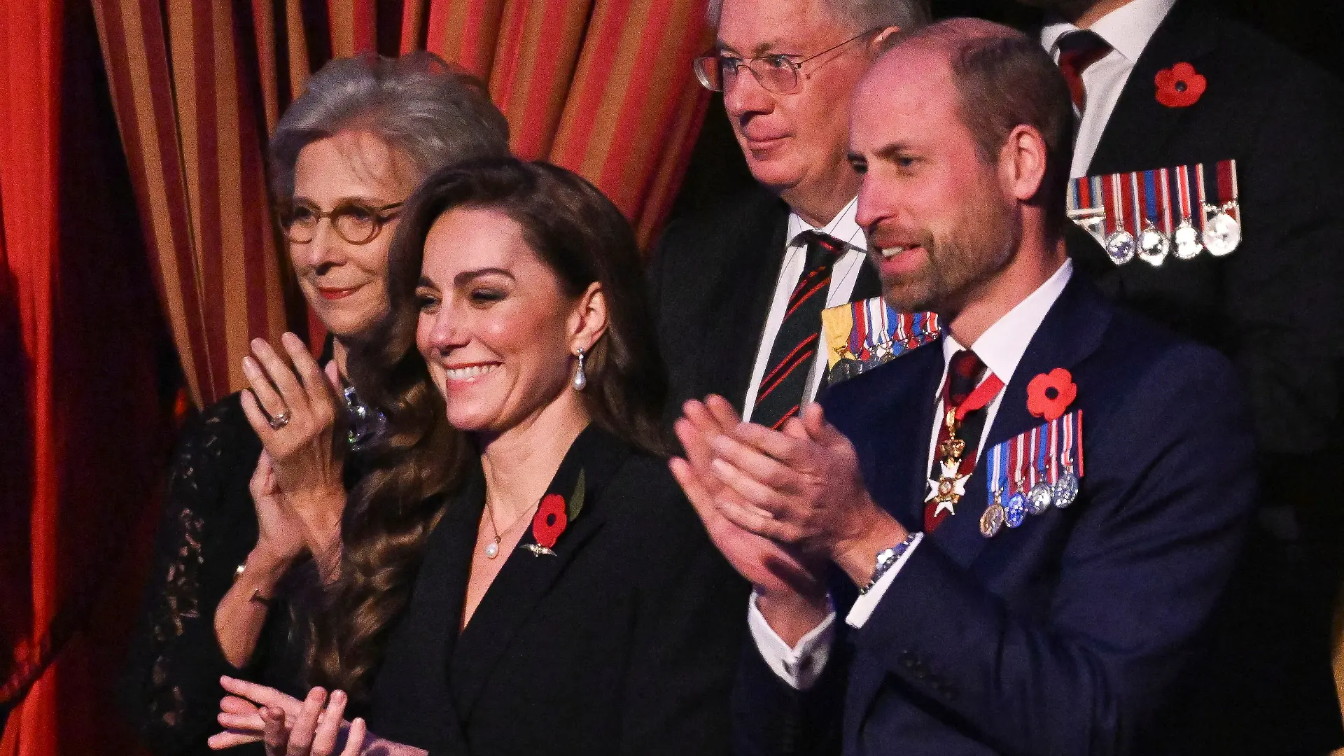 Prinzessin Kate und Prinz William am Remebrance Day in der Londoner Royal Albert Hall