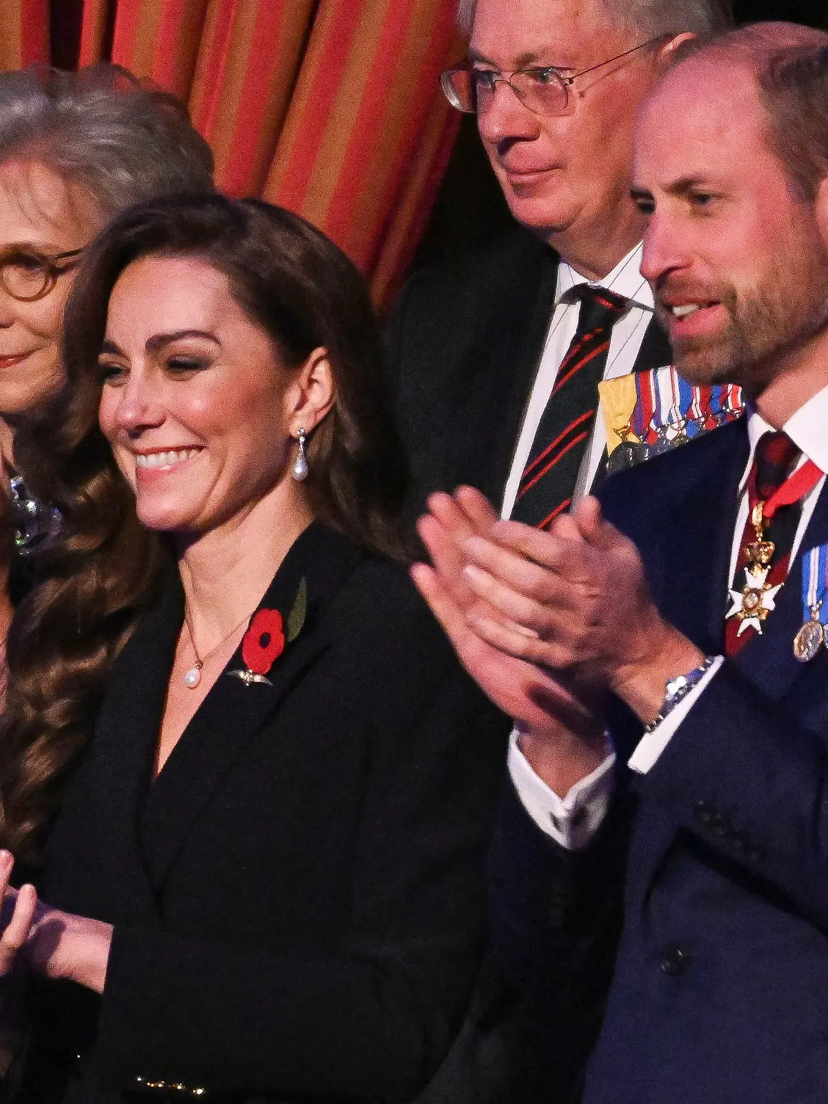 Prinzessin Kate und Prinz William am Remebrance Day in der Londoner Royal Albert Hall