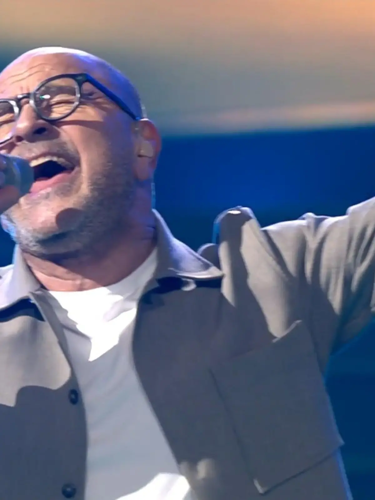 Bild zu: "Schlägt Nissim Mizrahi mit diesem Song wirklich ein?"