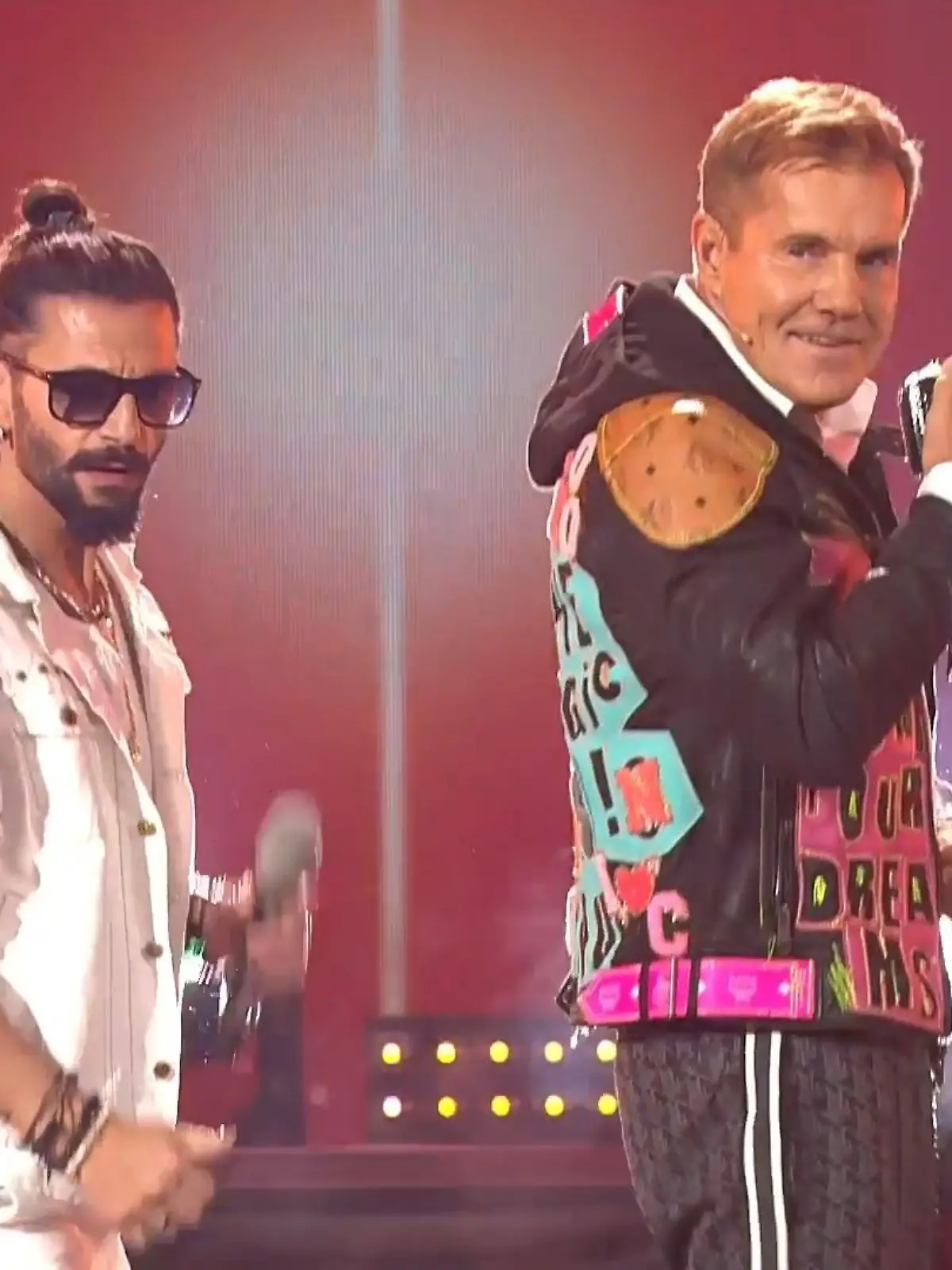 Bild zu: "Dieter Bohlen heizt mit seiner Performance allen ein"