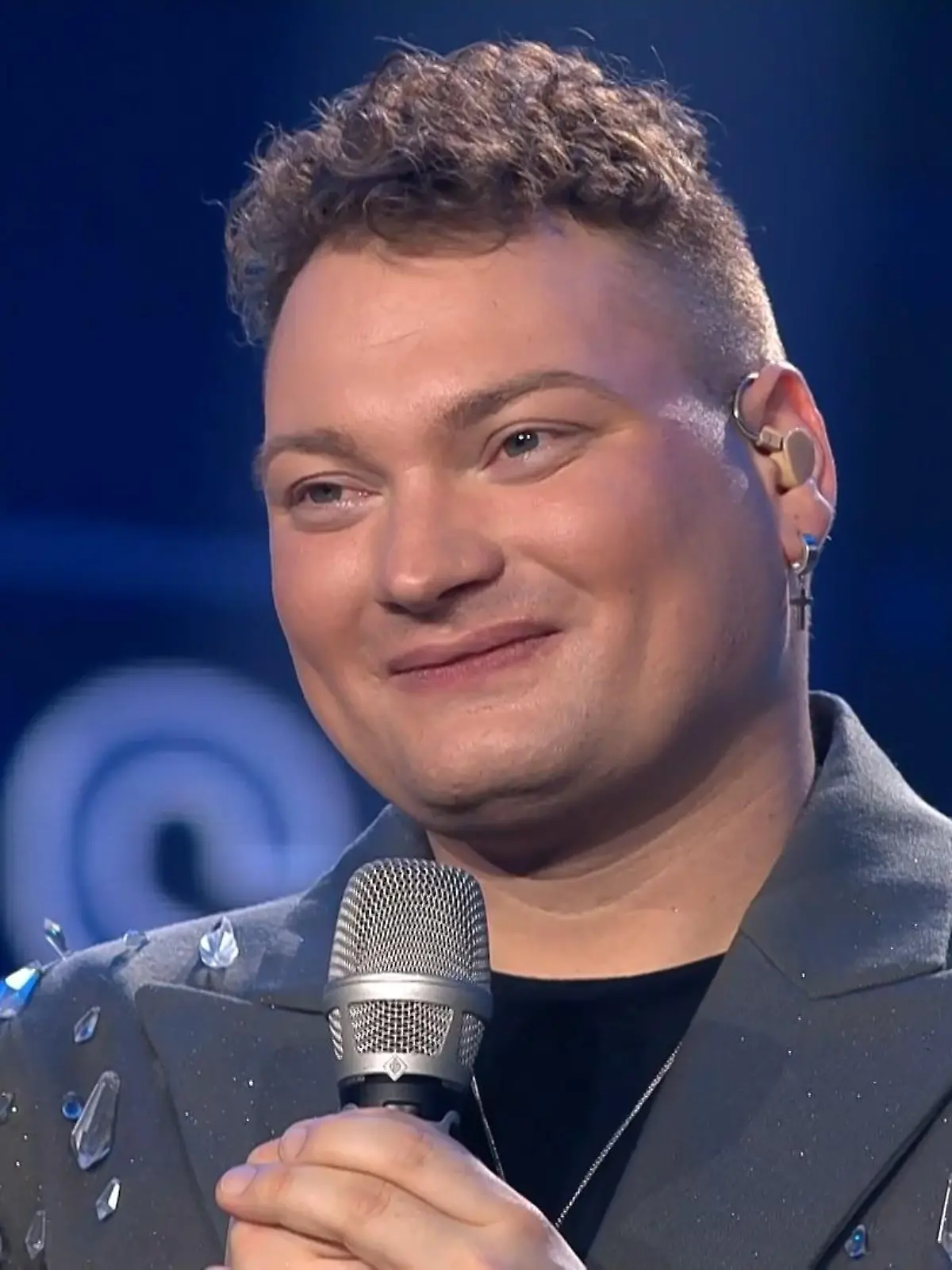 Bild zu: "DSDS-Finalist Christian Jährig begeistert die Jury"
