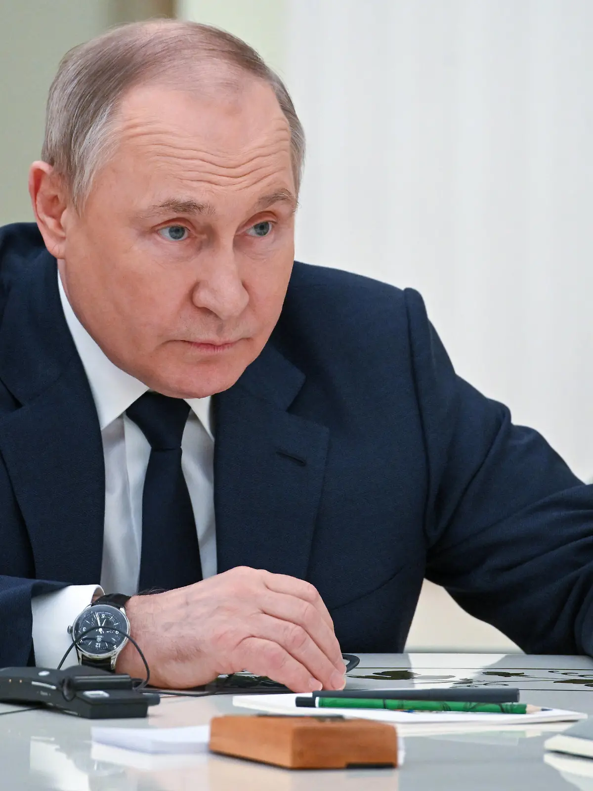  Russia Putin UN 8176297 26.04.2022 Russian President Vladimir Putin meets with Secretary-General of the United Nations Antonio Guterres at the Kremlin in Moscow, Russia. Vladimir Astapkovich / Sputnik Moscow Russia PUBLICATIONxINxGERxSUIxAUTxONLY Copyright: xVladimirxAstapkovichx
