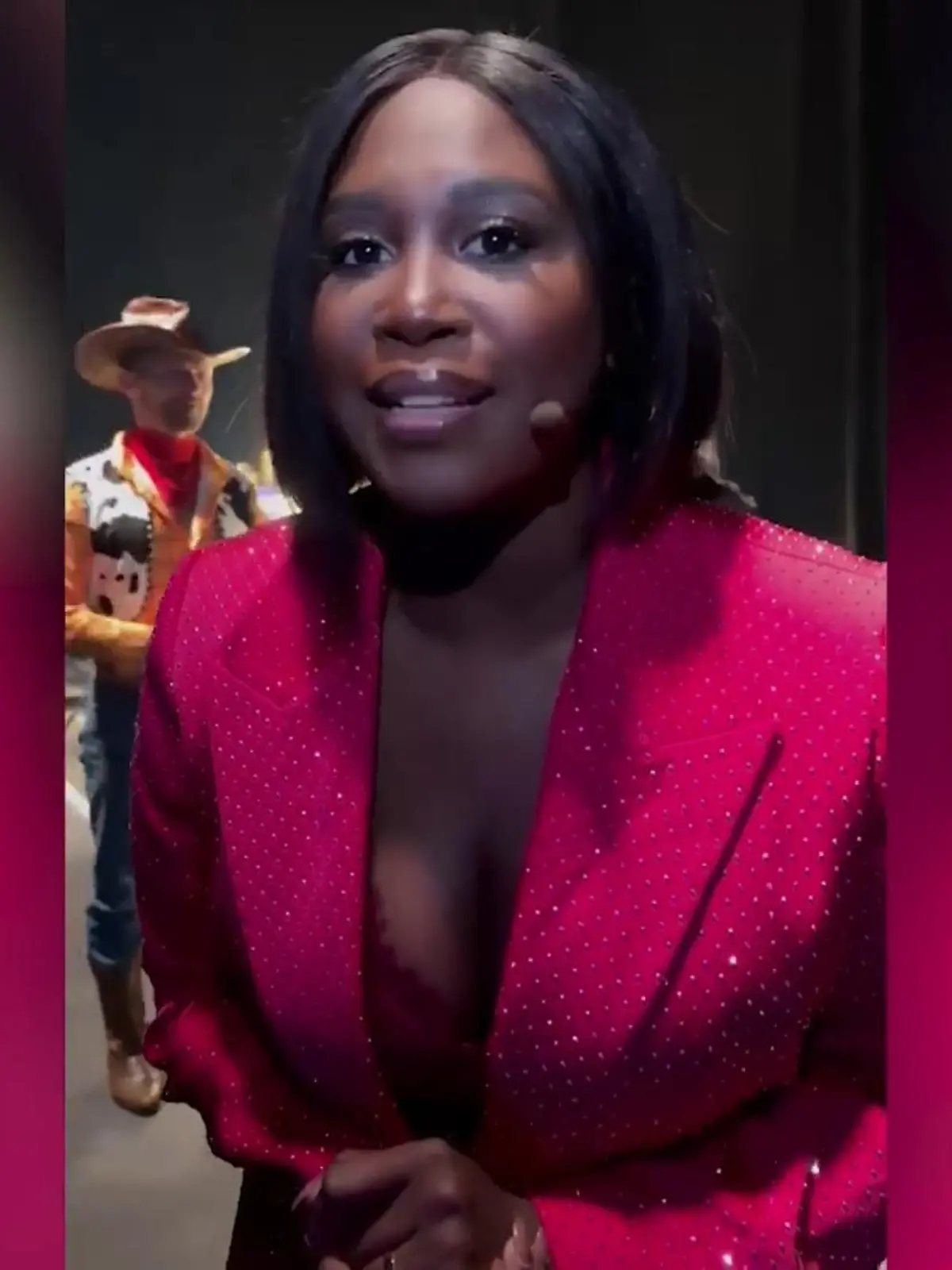 Bild zu: "Motsi Mabuse bereitet Fans große Überraschung!"