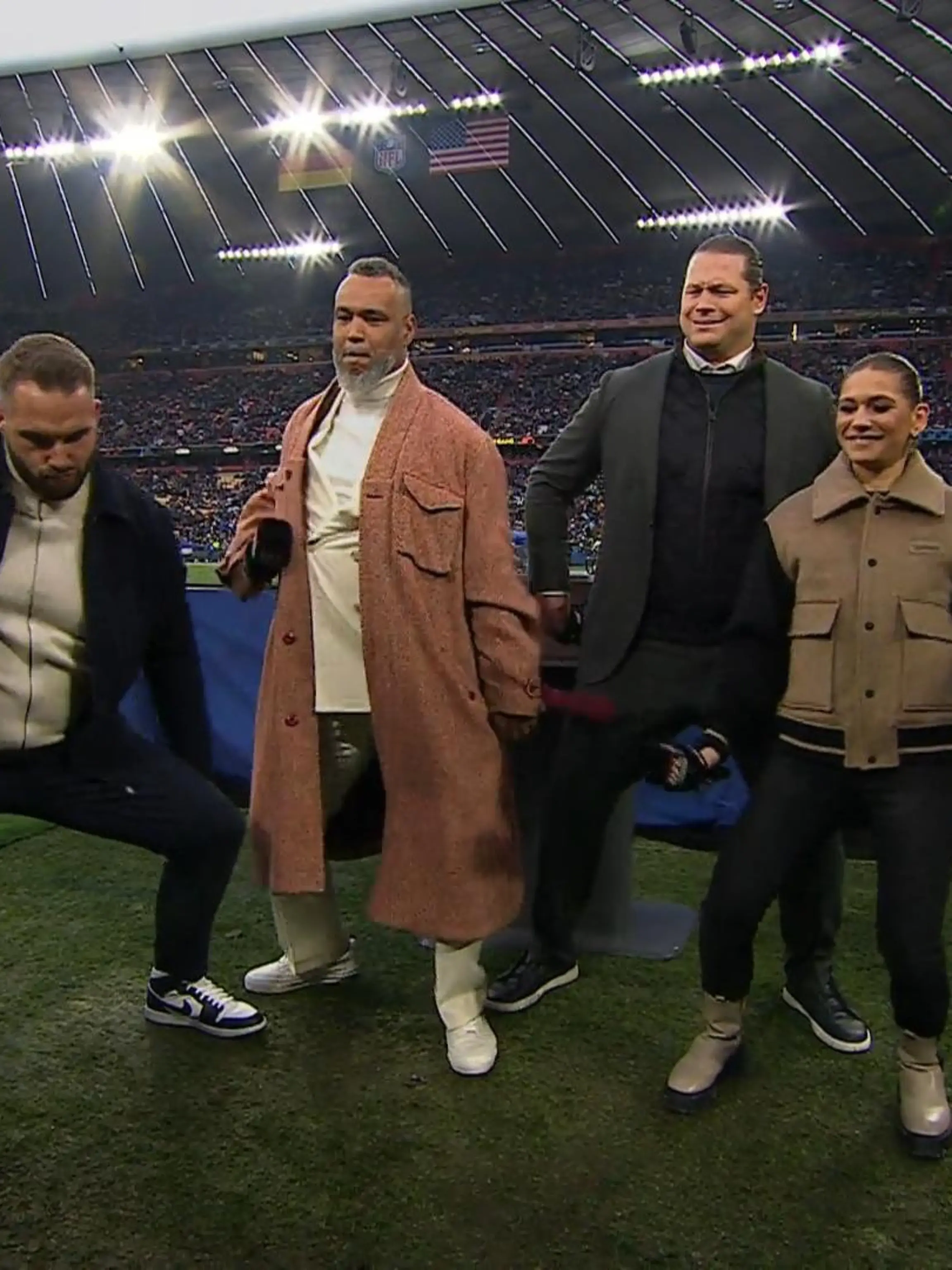 Bild zu: "NFL-Experte legt den coolsten Sexy Dexy hin"
