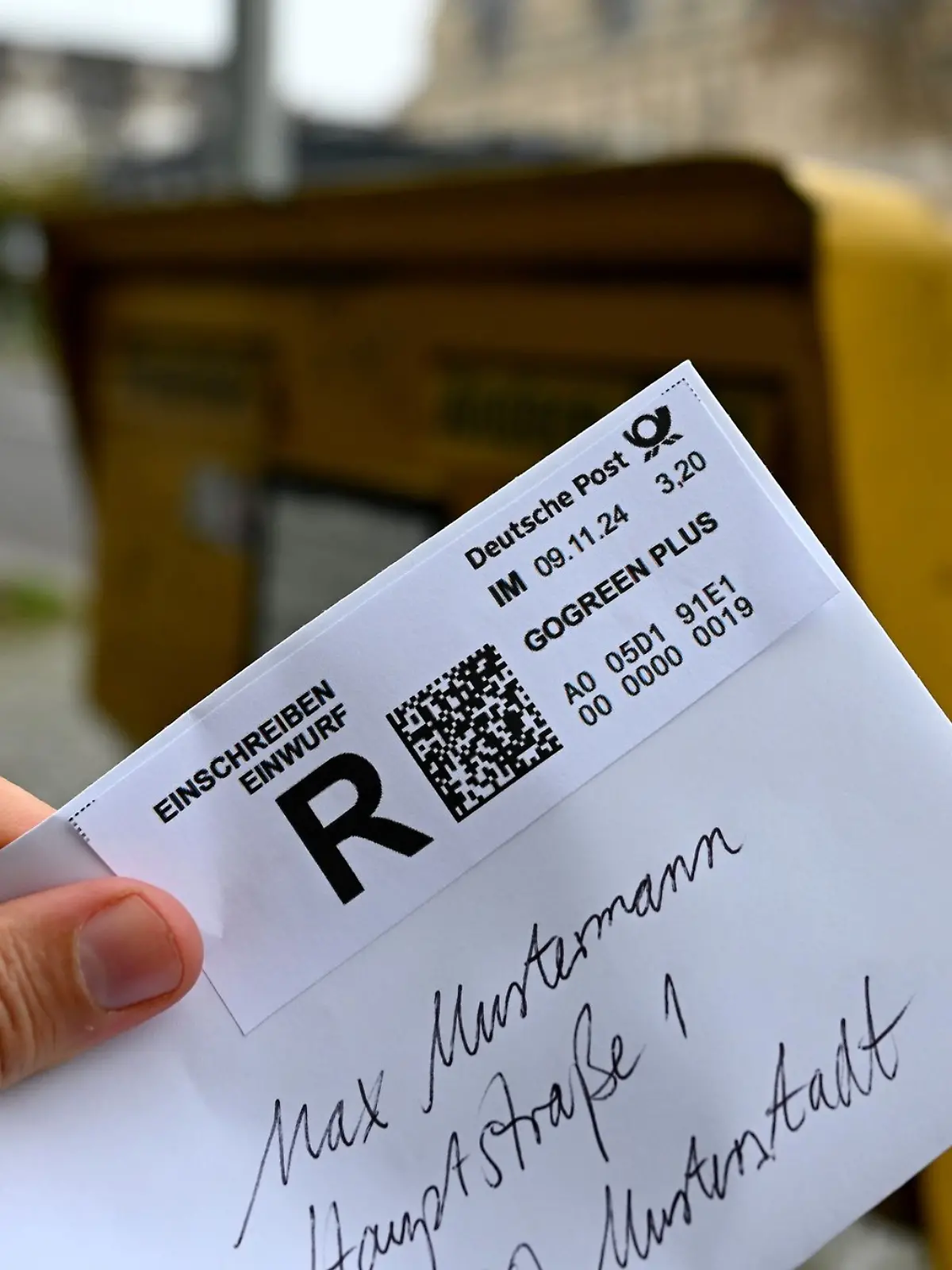 Bild zu: "Deutsche Post darf sich künftig mehr Zeit lassen UND wird teurer"