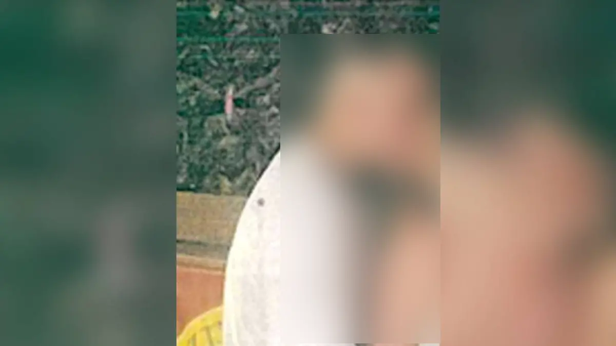 Mit diesem Foto fahndet die Polizei nach dem Tatverdächtigen.