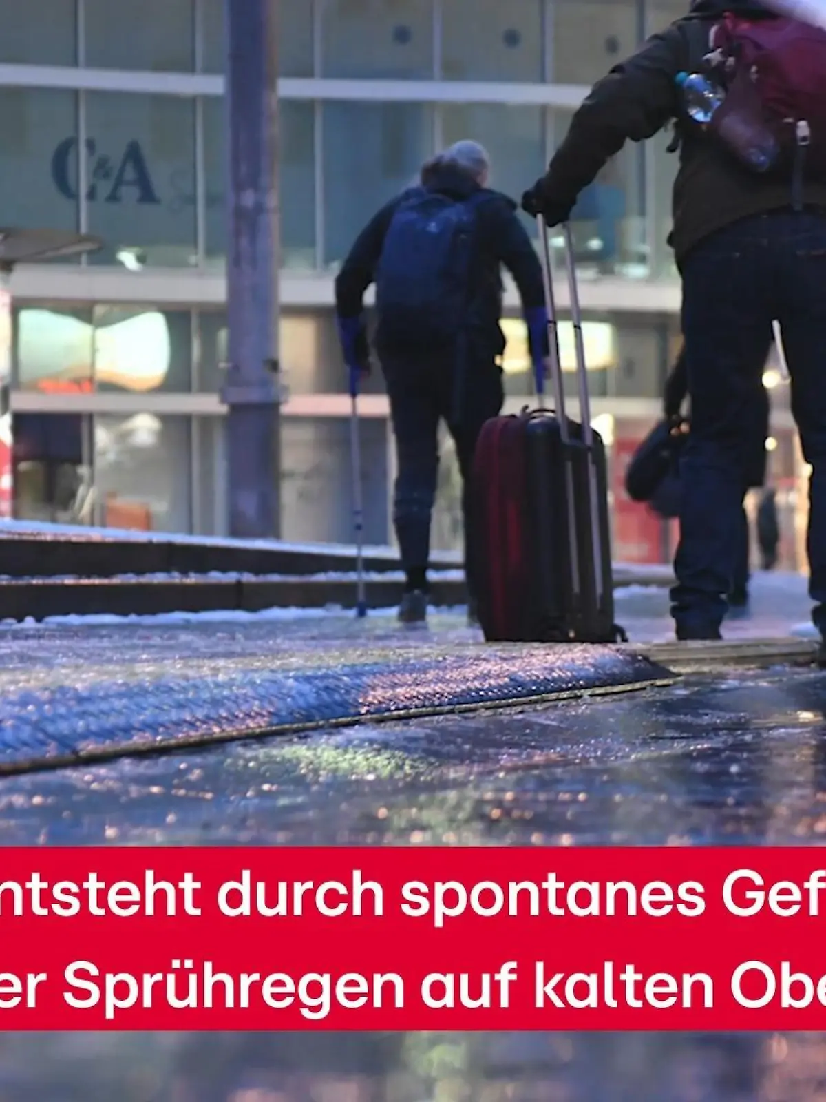 Bild zu: "Von Schnee bis Blitzeis - welche Glättearten gibt es?"