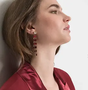 Lange Ohrstecker in Rot