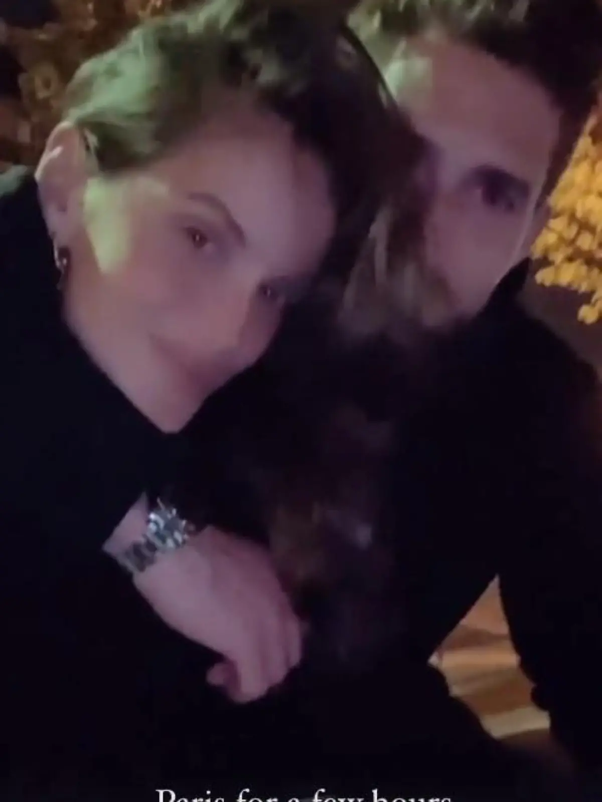 Kevin Trapp und Izabel Goulart turteln in Paris.