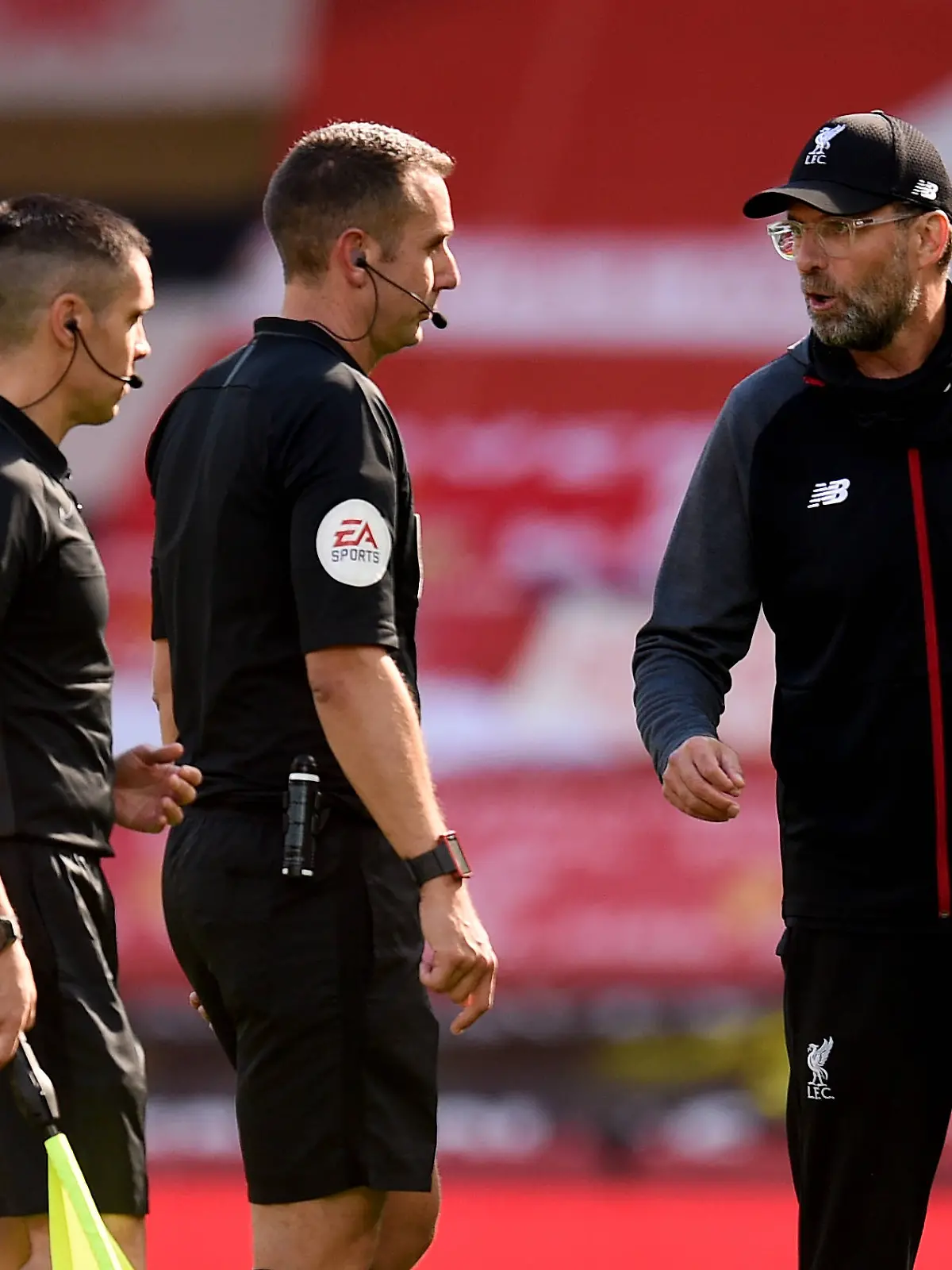 David Coote und Jürgen Klopp (r.) 