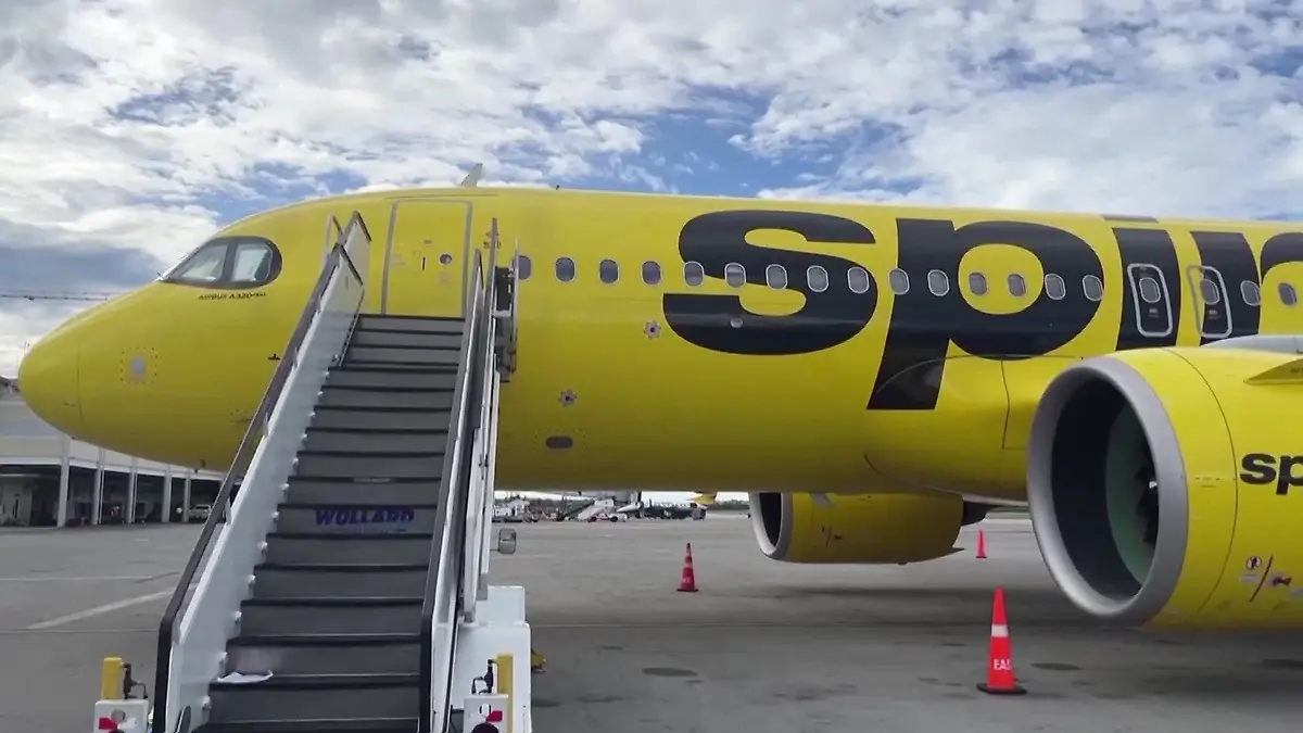 Spirit Airlines Maschine von Schüssen getroffen