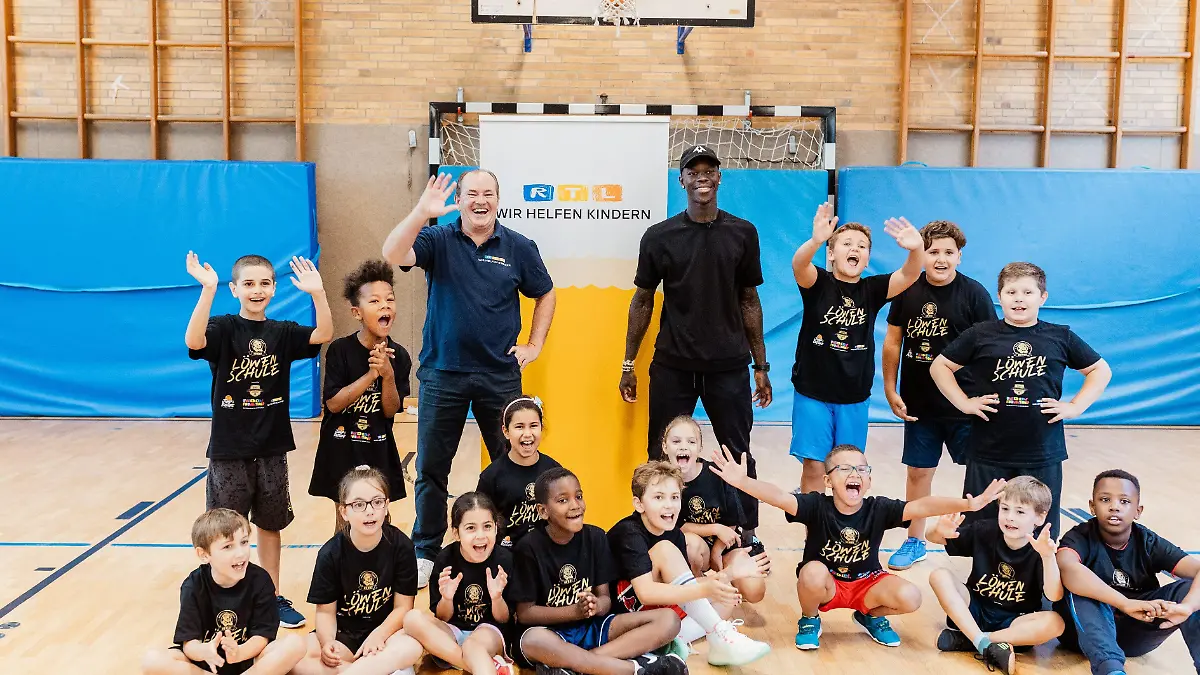 Dennis Schröder kämpft für das Basketball-Sport-Projekt „jump4future“ für Grundschulkinder