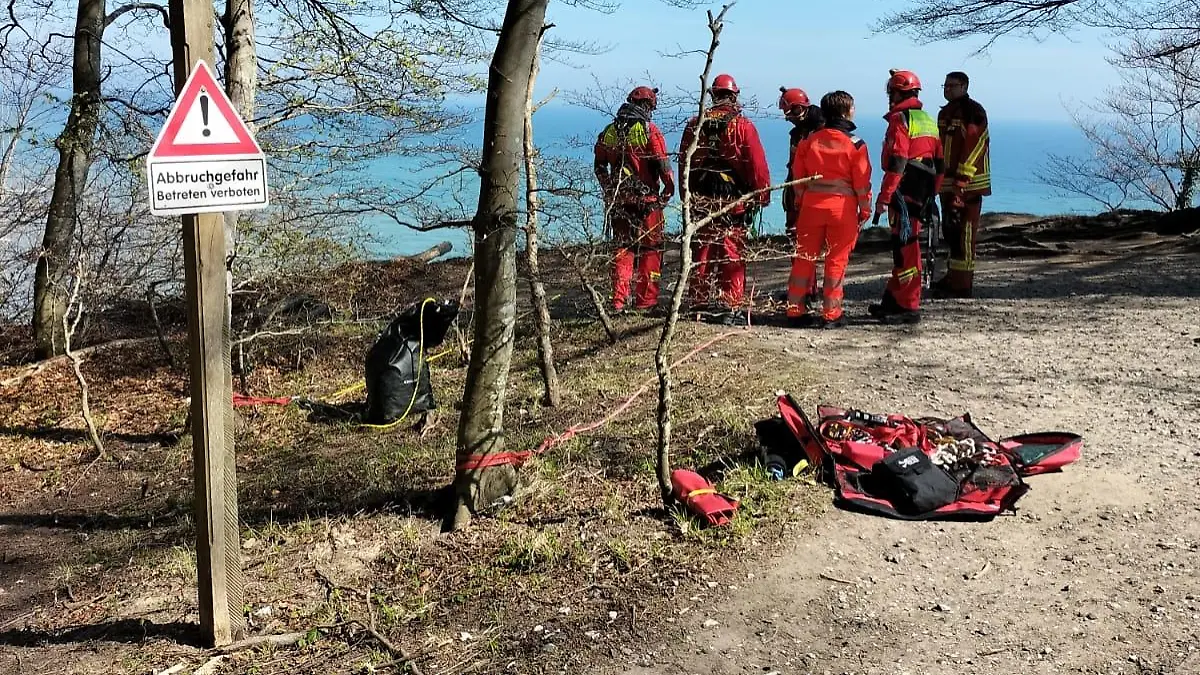Rettungskräfte auf Rügen