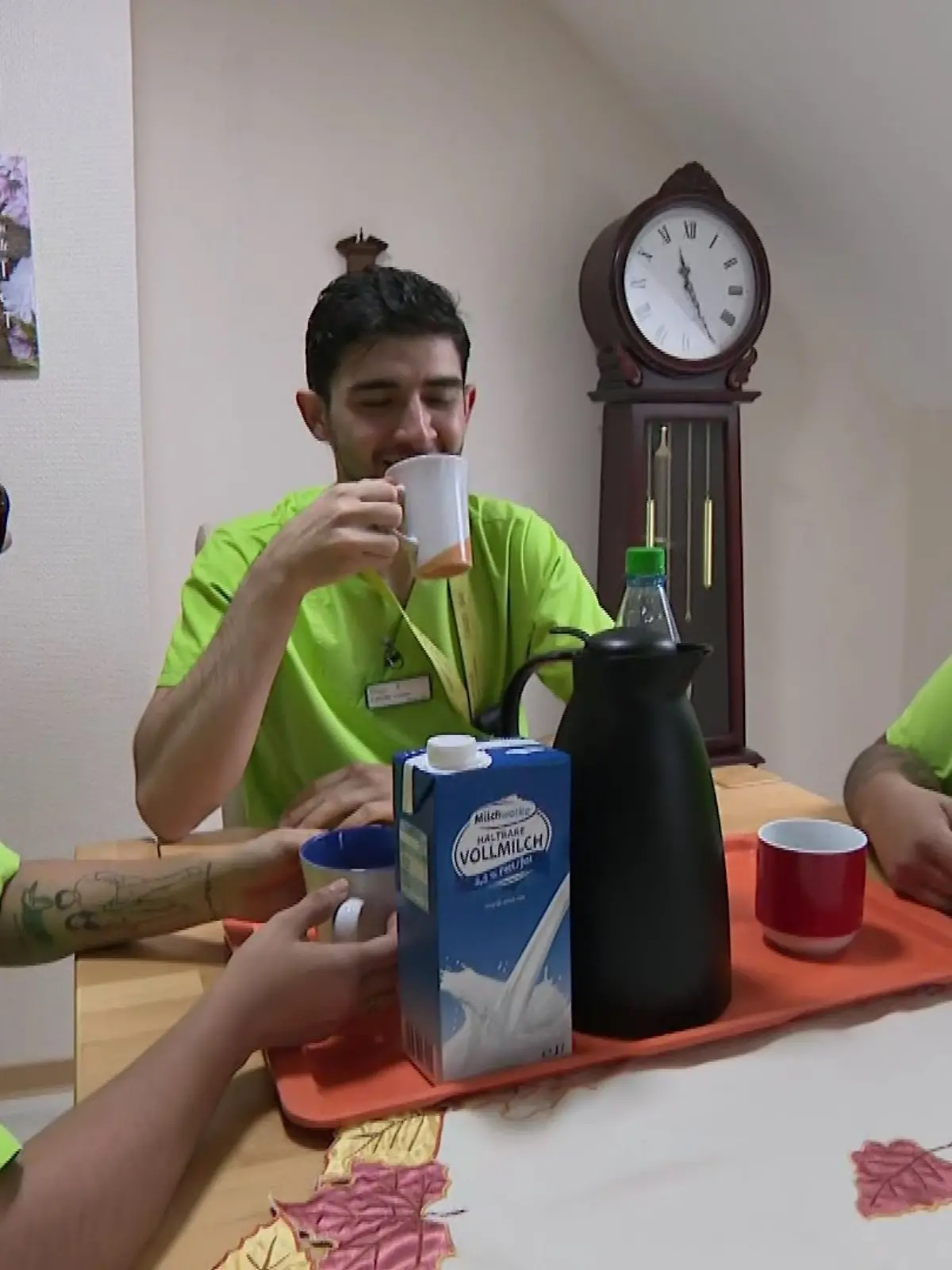Diego und seine Kolleginnen könnten nun ihr neues Zuhause verlieren. 
