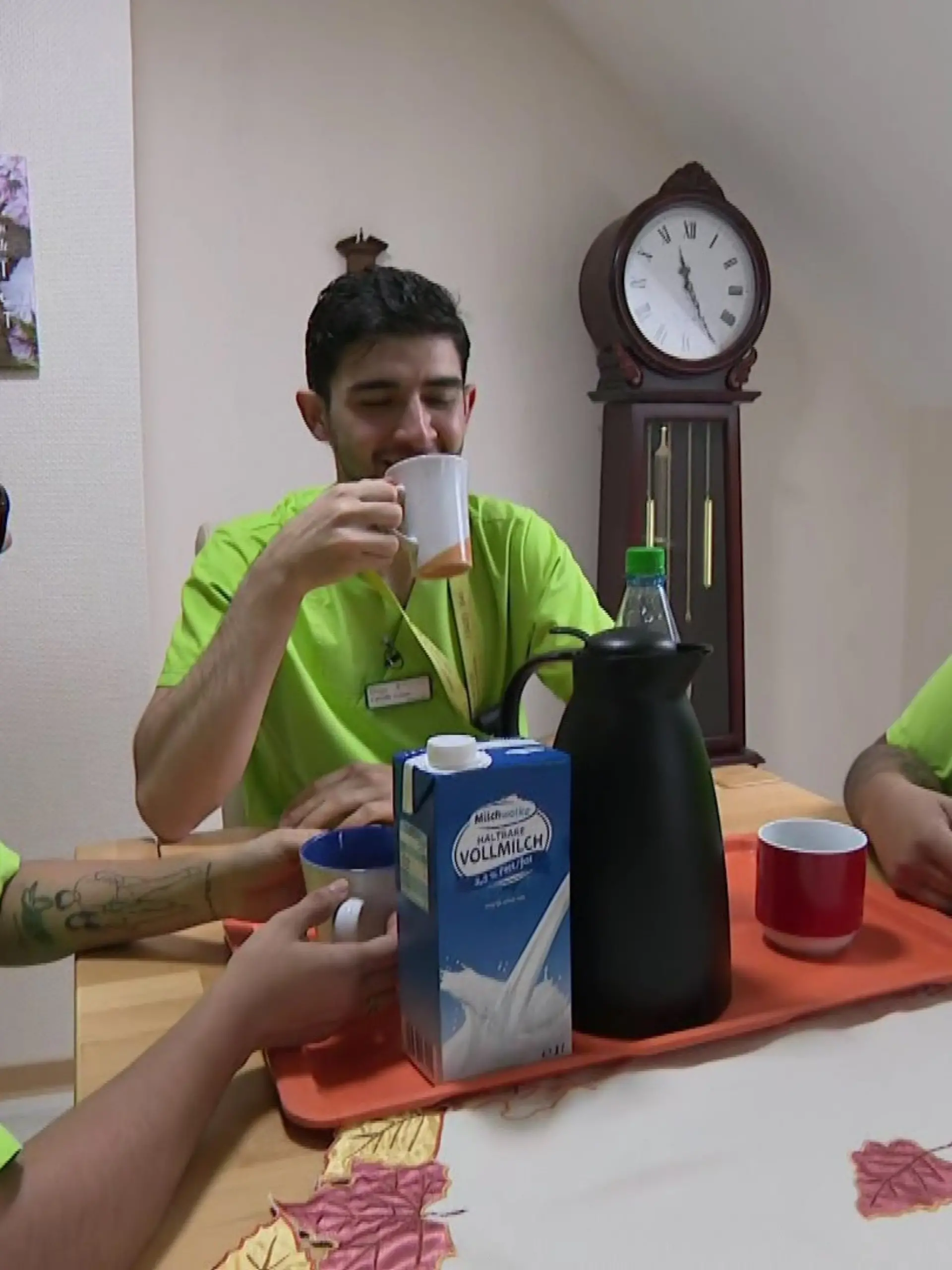 Diego und seine Kolleginnen könnten nun ihr neues Zuhause verlieren. 