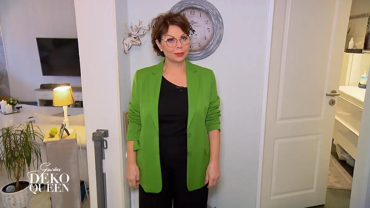 Gertrud liebt ihre Tiere Viele Kuschelecken