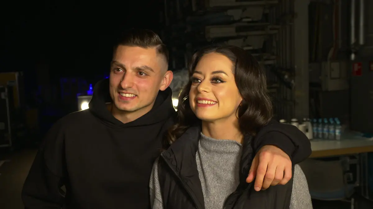 Zsolt und Malika genießen die Tour, so anstrengend sie auch ist.