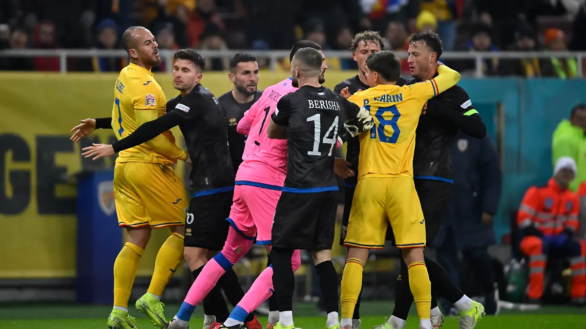 Stress zwischen den Spielern bei Rumänien-Kosovo