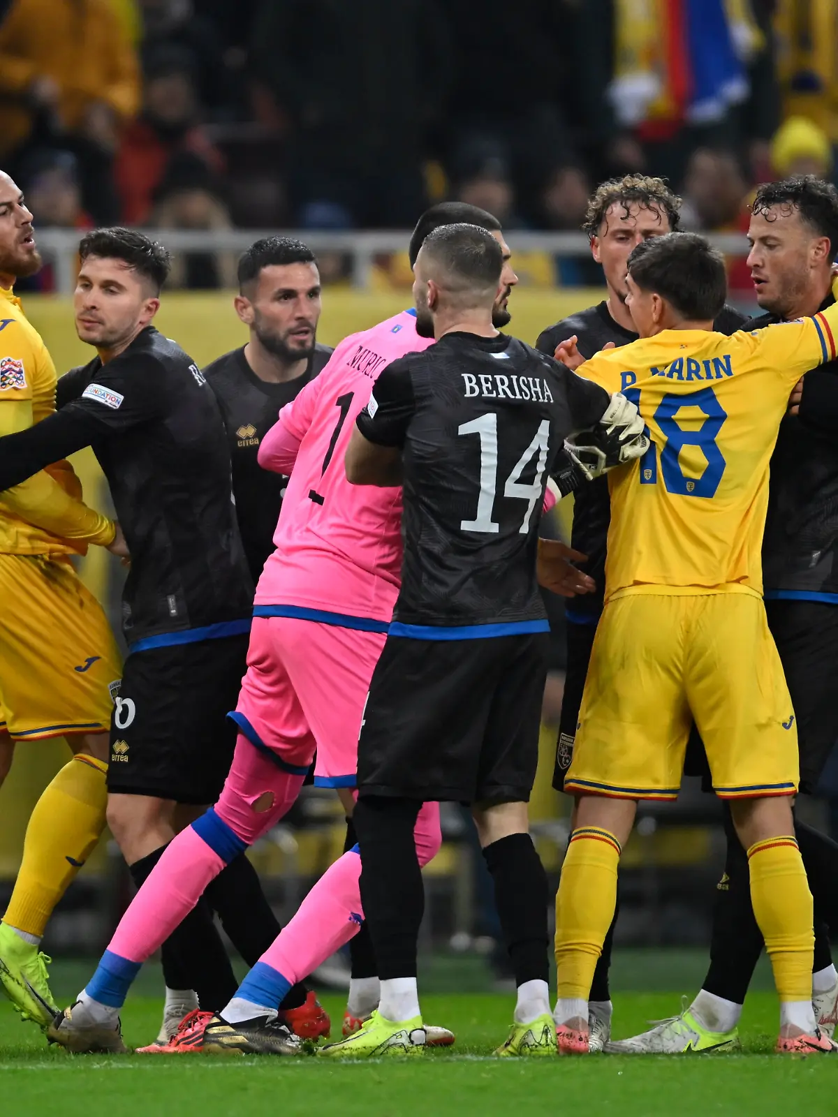 Stress zwischen den Spielern bei Rumänien-Kosovo