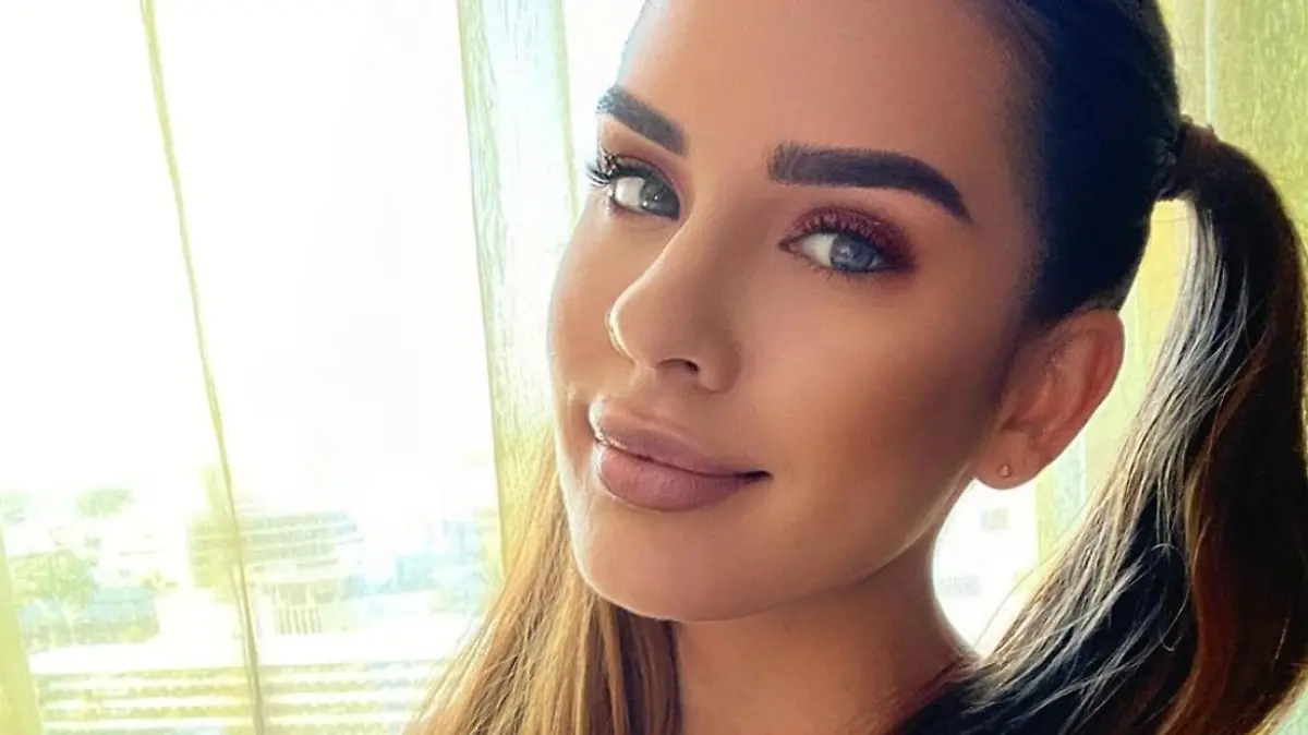 Selfie des Onlyfans-Models Lucy Banks