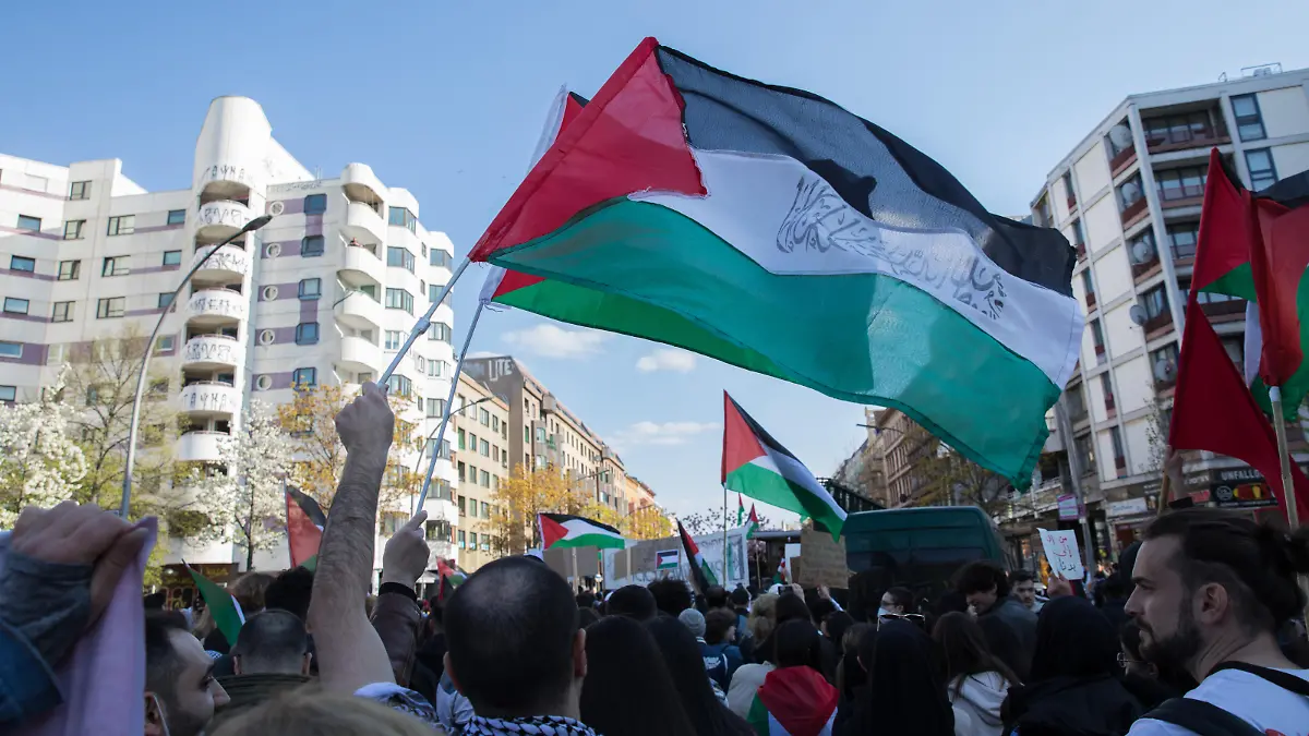 April 23, 2022, Berlin, Germany: Demonstrations in support of Palestinians in the ongoing Israel-Palestinian Conflict have been held across the globe in recent days. Also in Berlin, a large protest was organized on April 23, 2022. Many of the participants came with Palestinian flags wearing traditional kaffiyeh scarves. Several protesters shouted from the river to the sea, Palestine will be free. (Credit Image: © Michael Kuenne/PRESSCOV via ZUMA Press Wire