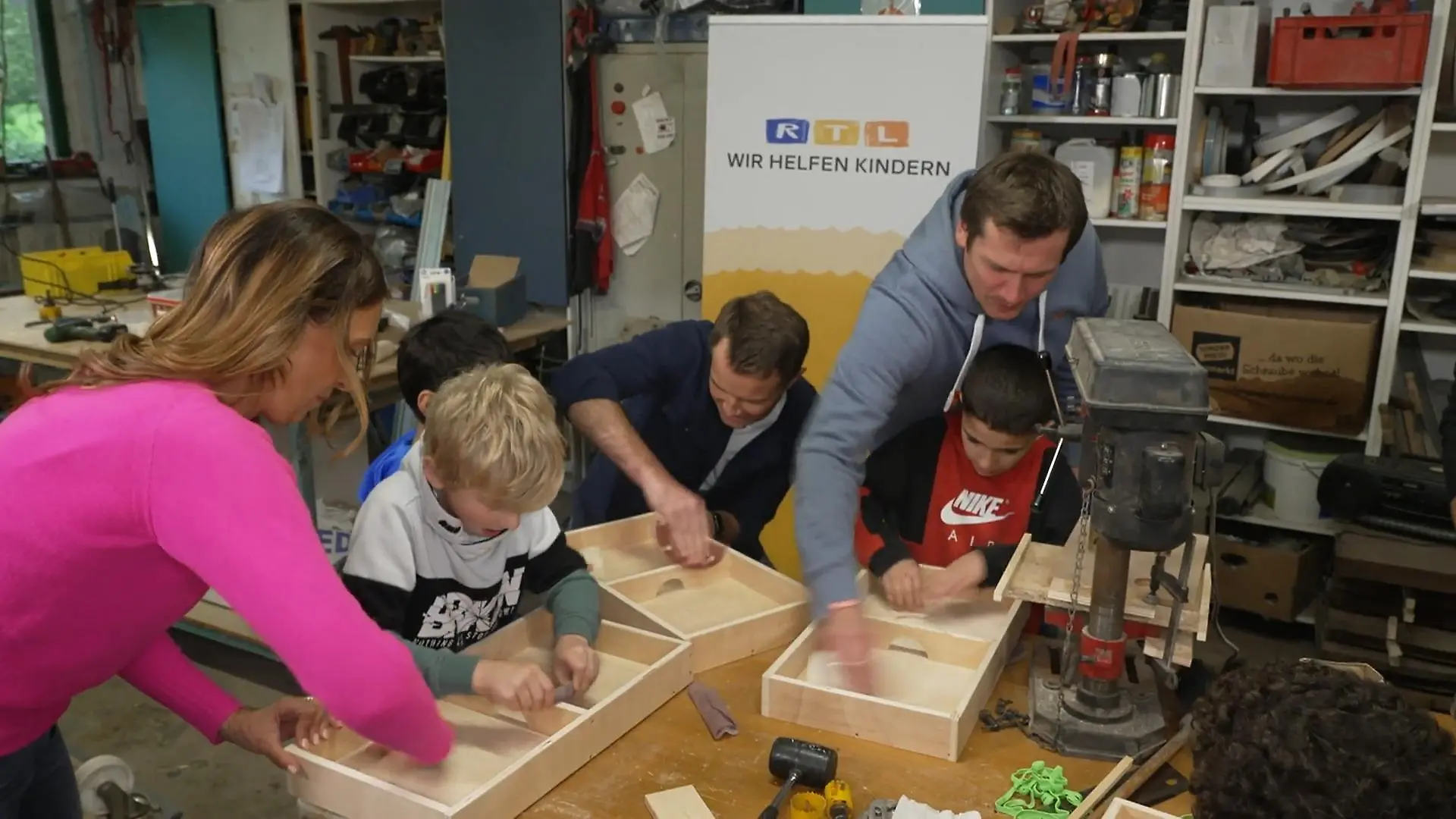 Roberta Bieling und Christopher Wittich im "kreativraum" Kampf gegen Kinderarmut
