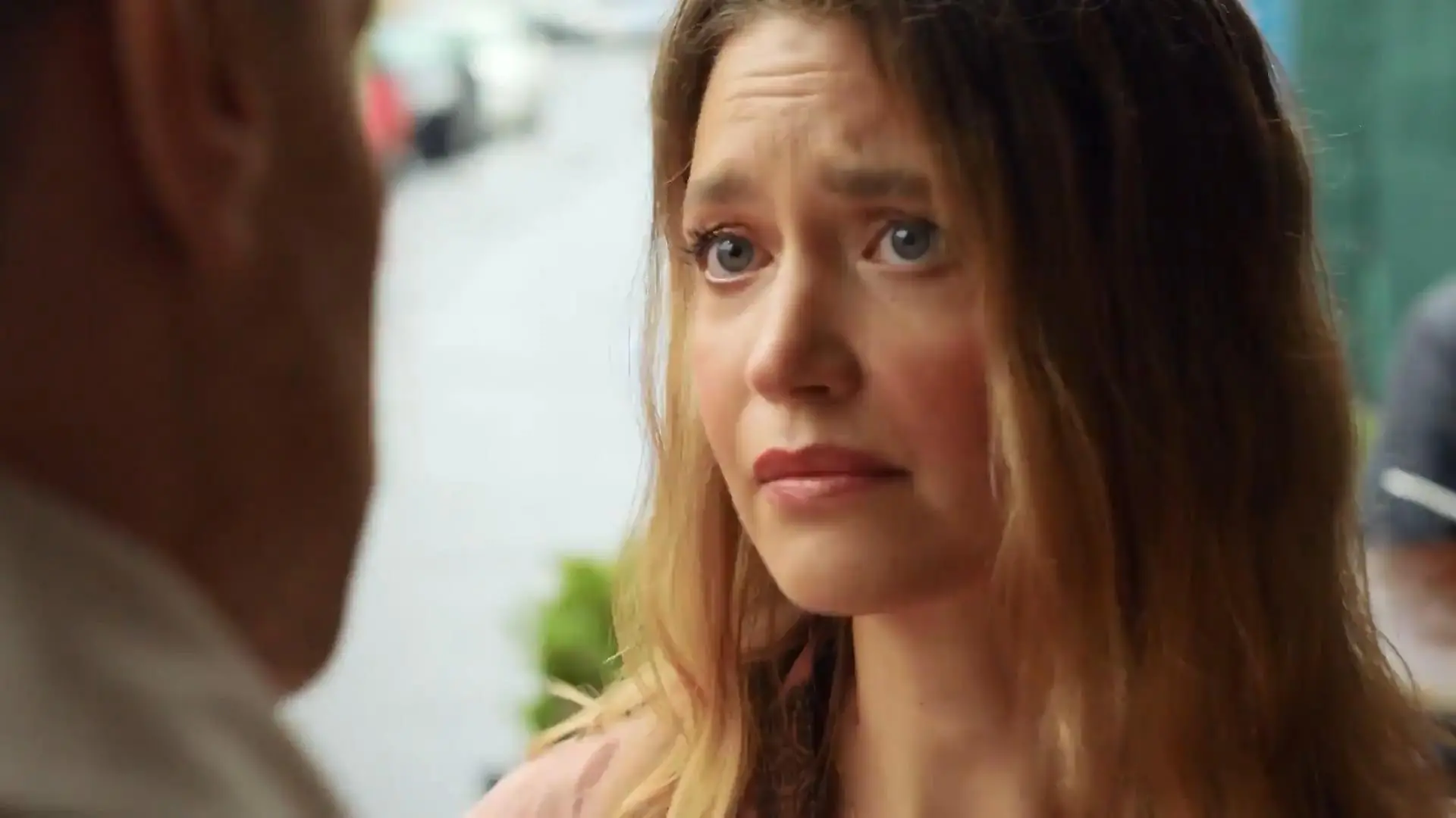 AWZ-Folge vom 26.11.24 auf RTL+: Nathalie erzählt Kilian von ihrem Problem