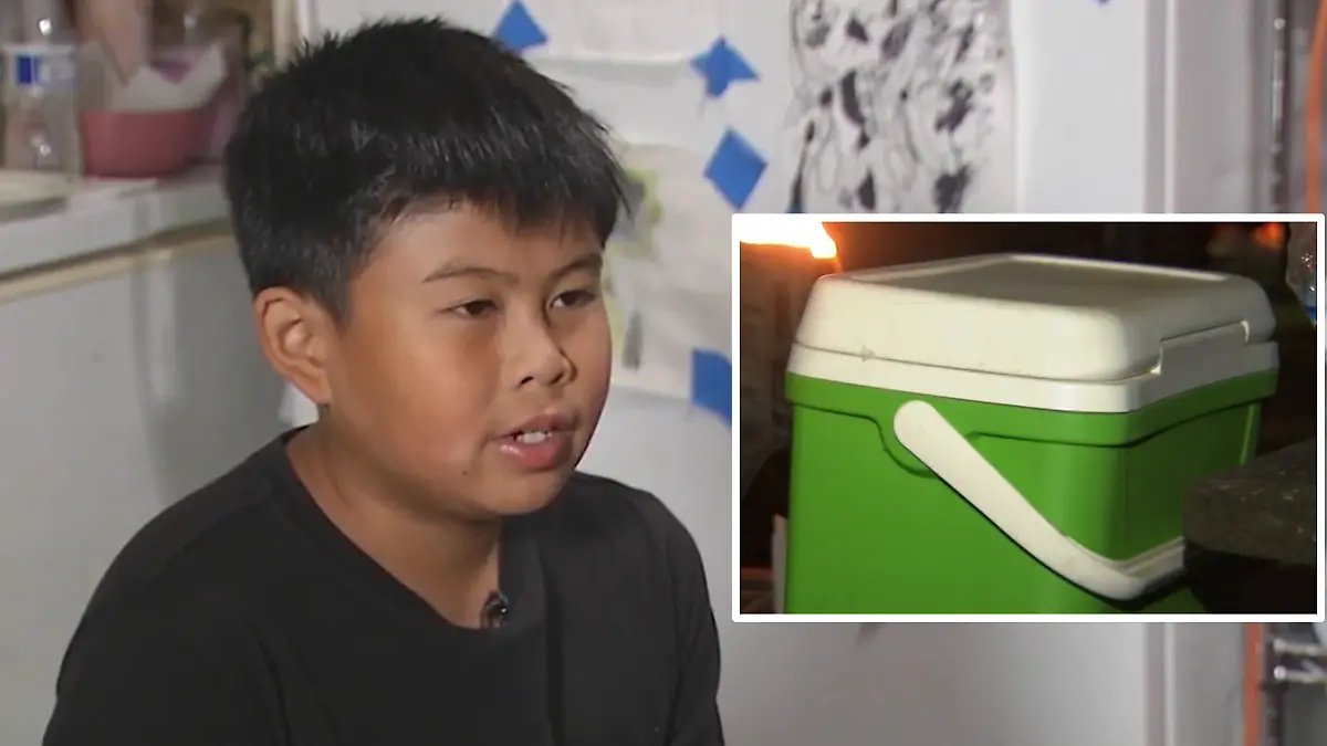 Bildcollage mit einem Jungen und einer Kühlbox im Bild.