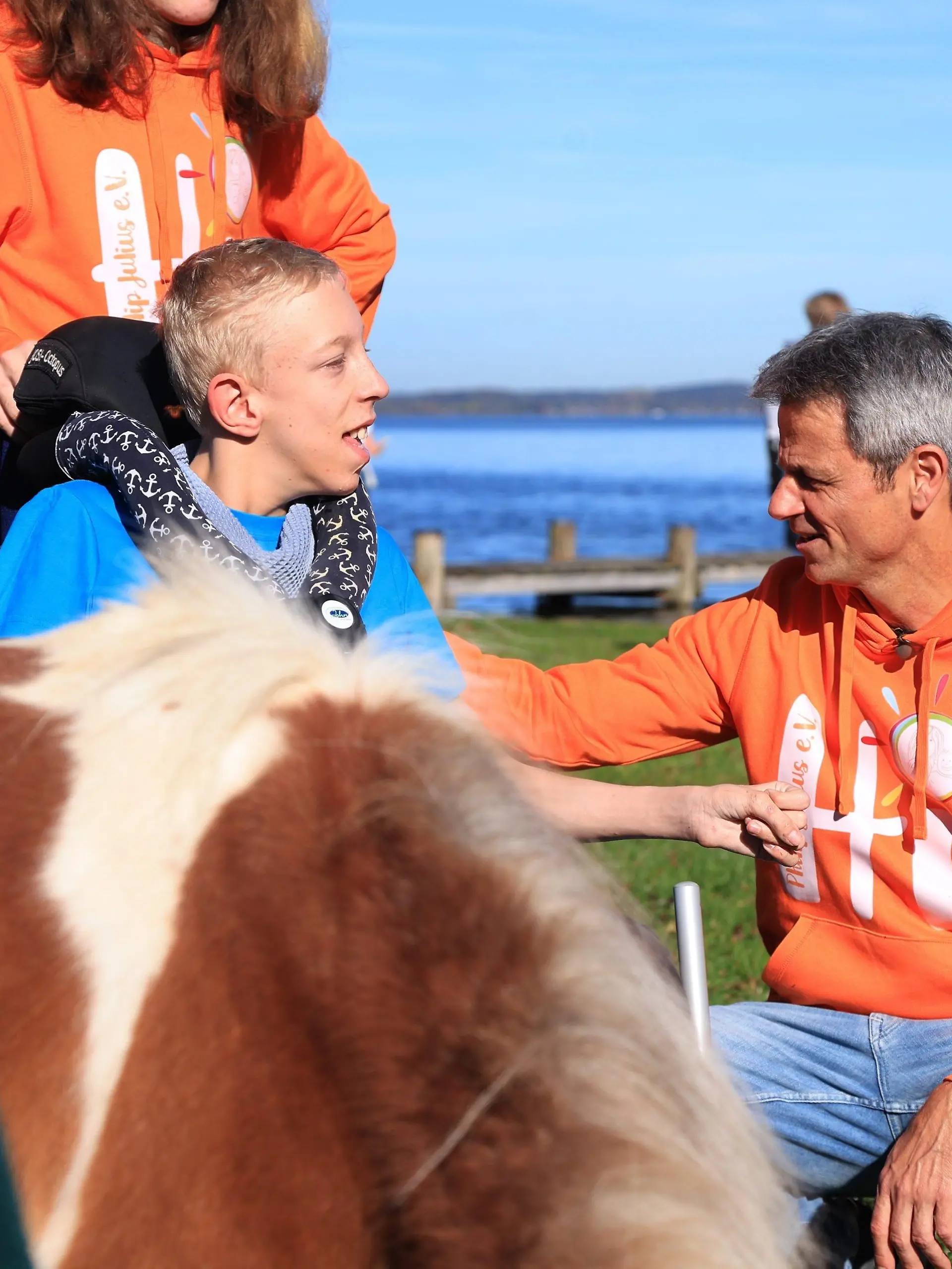 ‘Stiftung RTL - Wir helfen Kindern’-Projekt: „Atempause”, Ferienfreizeit für schwerstbehinderte Kinder und ihre Familien am Chiemsee. Paten: Jens Hajek (Schauspieler ‘Unter uns’) und Kristina Vogel
