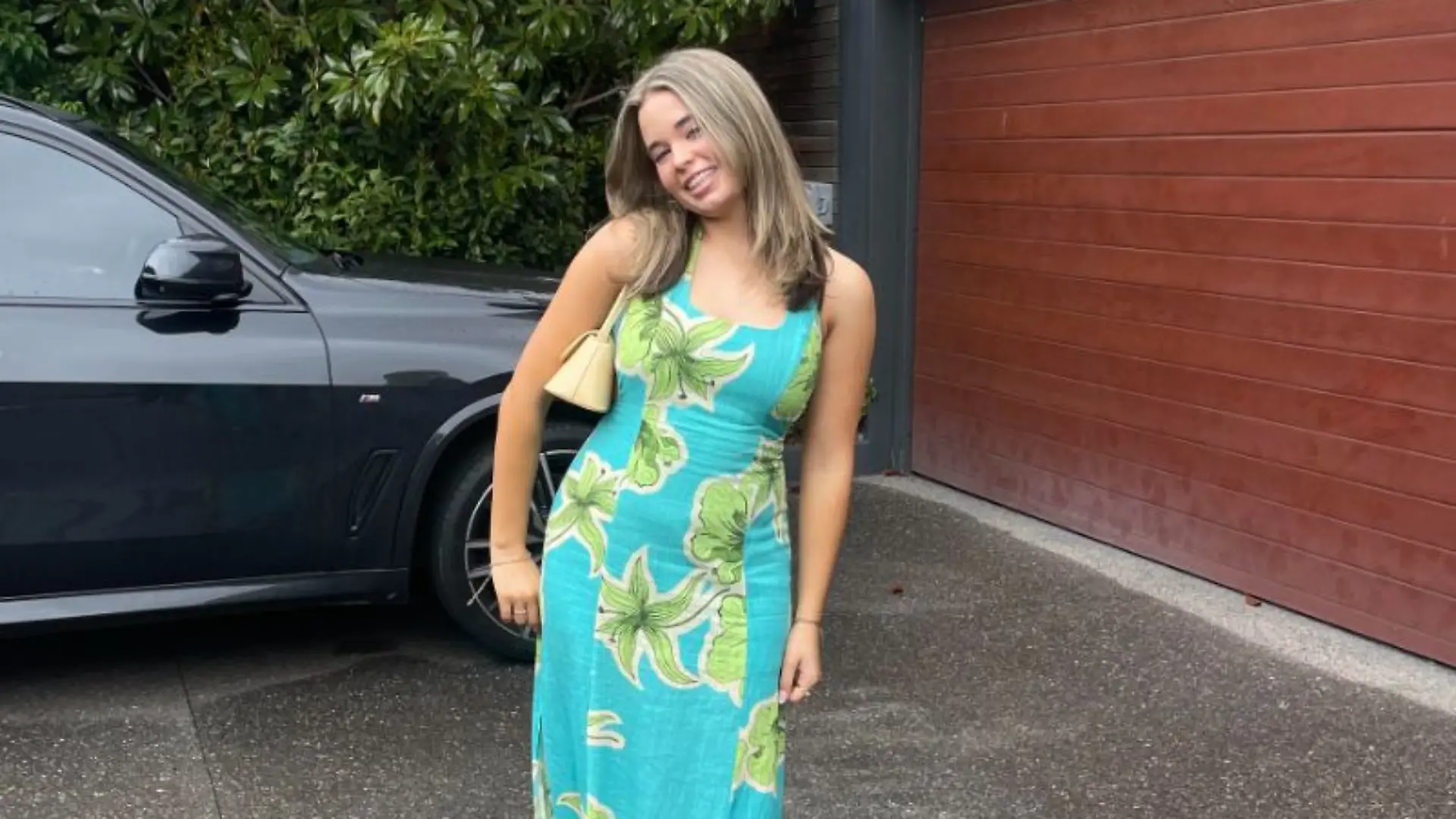 Holly Bowles