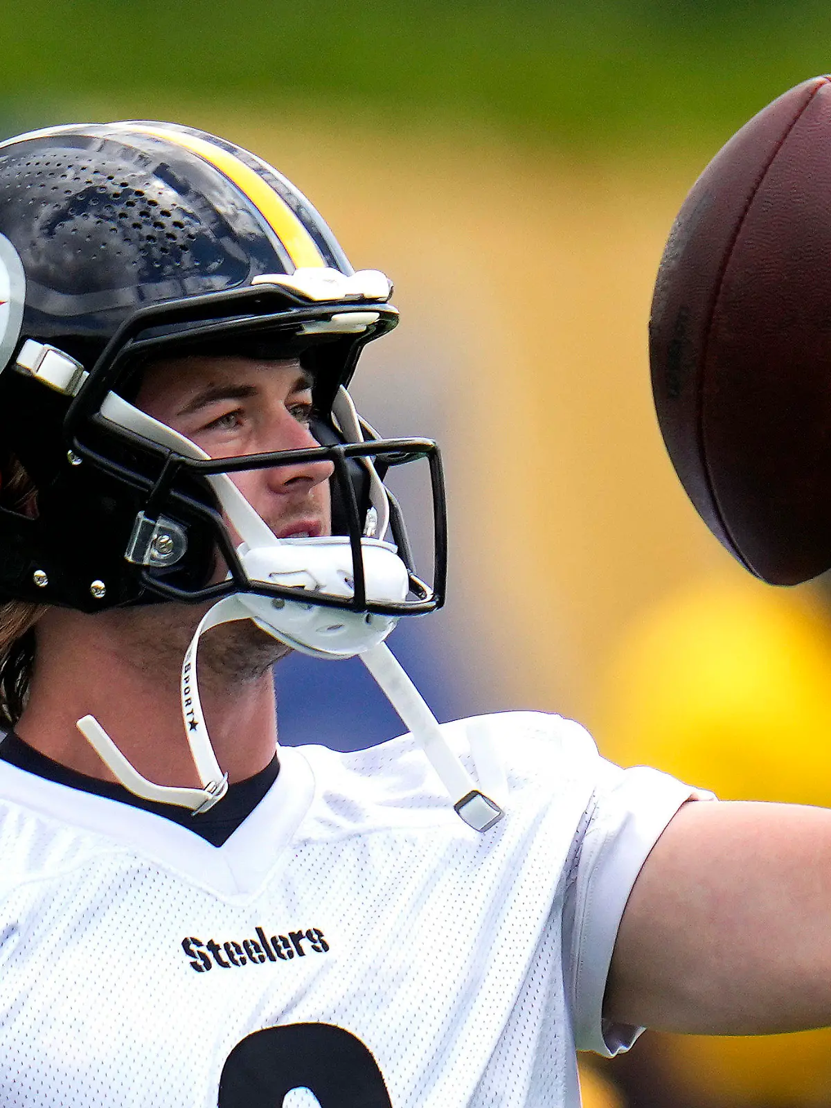 FILE - Pittsburgh Steelers quarterback Kenny Pickett participates in the team's football minicamp in Pittsburgh, Wednesday, June 14, 2023. Pickett's second minicamp in the NFL is a little different than his first. A year after running with the third string, Pickett is entrenched as the Pittsburgh Steelers starting quarterback and eager to show the progress he made near the end of the 2022 season was just the beginning(AP Photo/Gene J. Puskar, File)