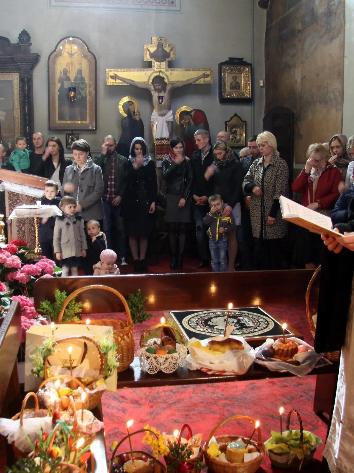 Orthodox Easter celebration in Lublin The Orthodox Holy Saturday celebrations on April 7, 2018 in Lublin, Poland. EN_01313914_0041 PUBLICATIONxINxGERxSUIxAUTxONLY  