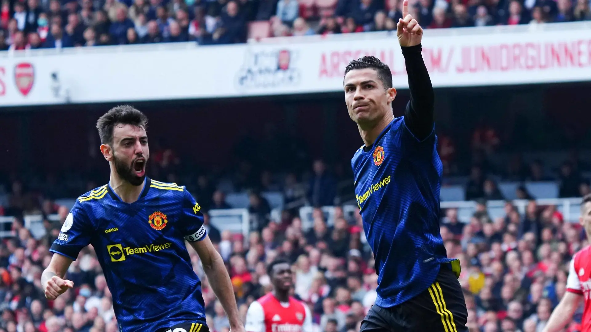  Mandatory Credit: Photo by Javier Garcia/Shutterstock 12905316j Cristiano Ronaldo of Manchester United, ManU celebrates scoring a goal after making it 1-2 Arsenal v Manchester United, Premier League, Football, Emirates Stadium, London, UK - 23 Apr 2022 EDITORIAL USE ONLY No use with unauthorised audio, video, data, fixture lists, club/league logos or live services. Online in-match use limited to 120 images, no video emulation. No use in betting, games or single club/league/player publications. Arsenal v Manchester United, Premier League, Football, Emirates Stadium, London, UK - 23 Apr 2022 EDITORIAL USE ONLY No use with unauthorised audio, video, data, fixture lists, club/league logos or live services. Online in-match use limited to 120 images, no video emulation. No use in betting, games or single club/league/player publications. PUBLICATIONxINxGERxSUIxAUTXHUNxGRExMLTxCYPxROMxBULxUAExKSAxONLY Copyright: xJavierxGarcia/Shutterstockx 12905316j