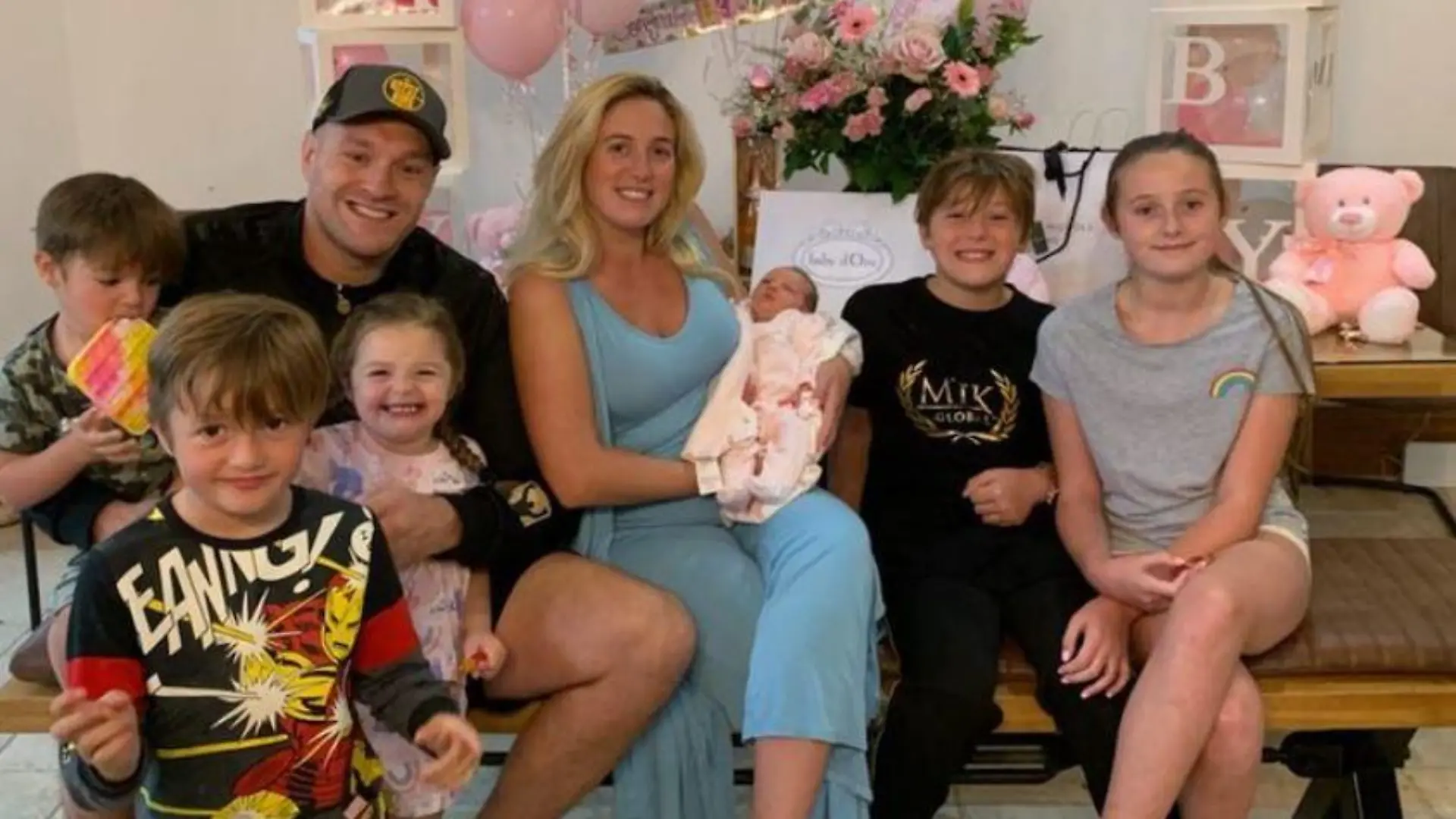 Tyson Fury und seine Frau Paris haben sechs Kinder - die kleine Athena kam am 8. August zur Welt