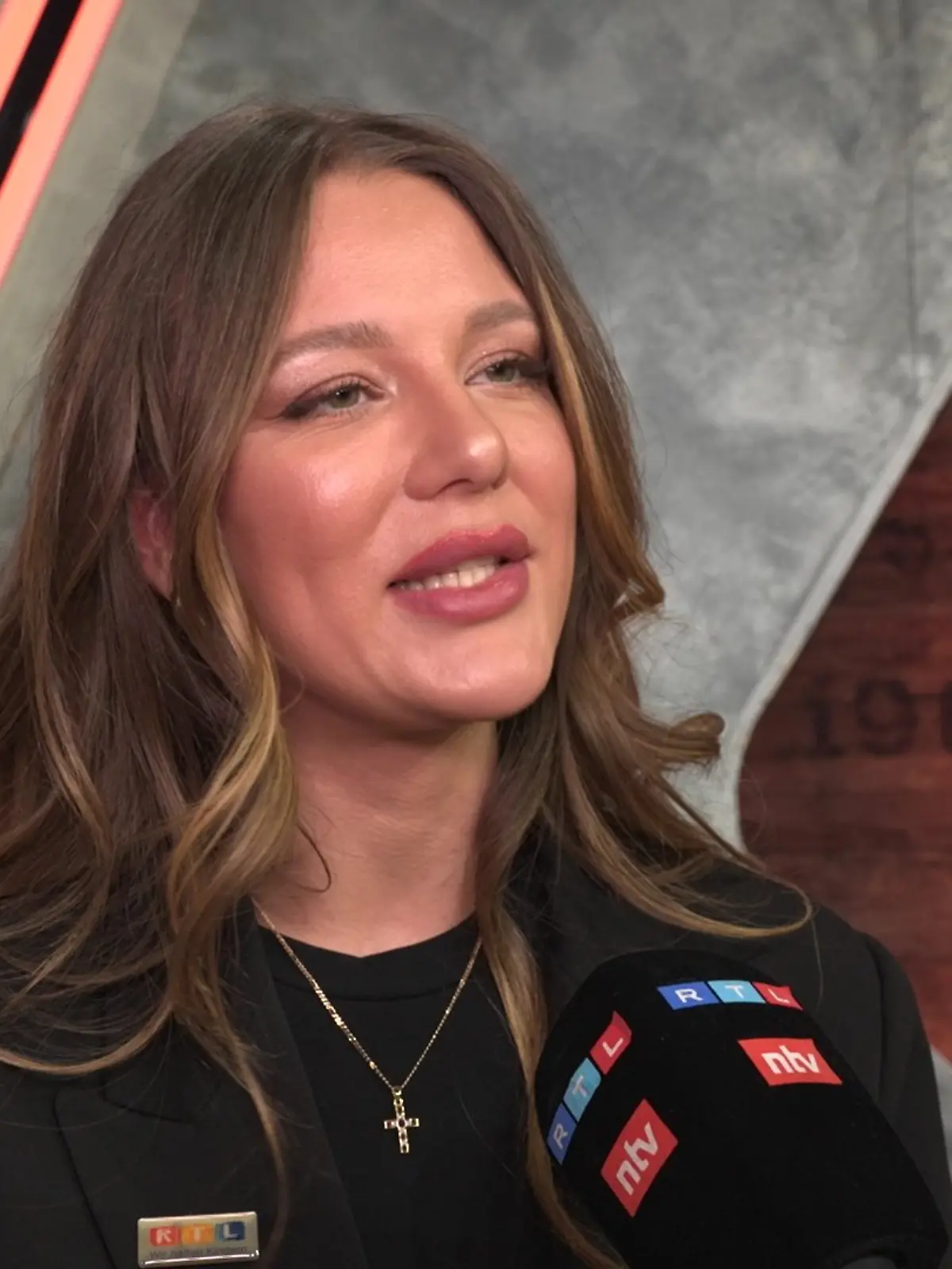 Joelina Drews im RTL-Interview beim Spendenmarathon 2024.
