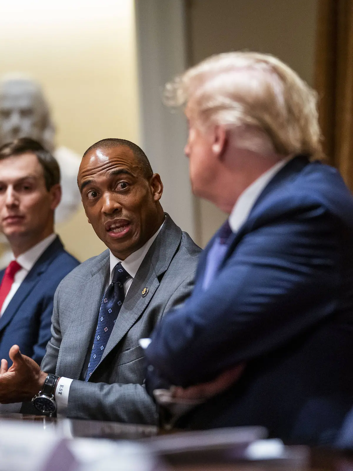 Bild zu: "Ex-NFL-Star wird Trump-Minister"