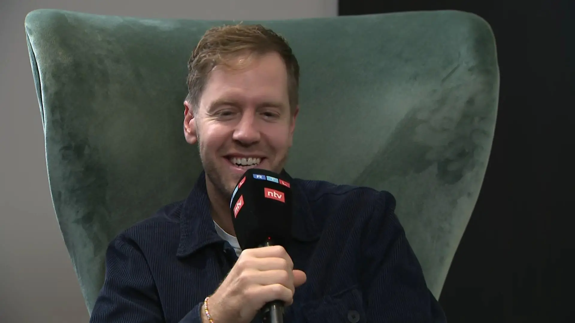 Vettel schwärmt von 4x Weltmeister Verstappen "Er macht fast keine Fehler"